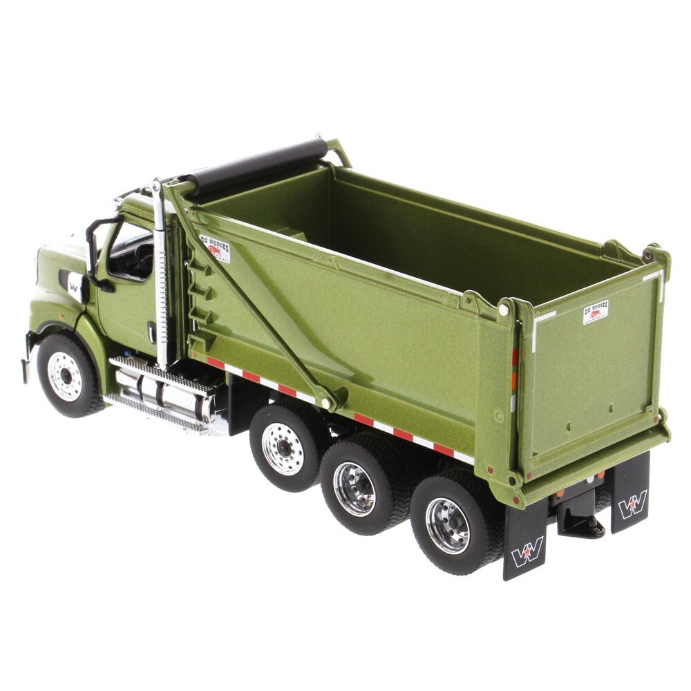 Western Star Tandem w/ Pusher Axle & Ox Bodies Stampede Dump 1:50 Model – 71086