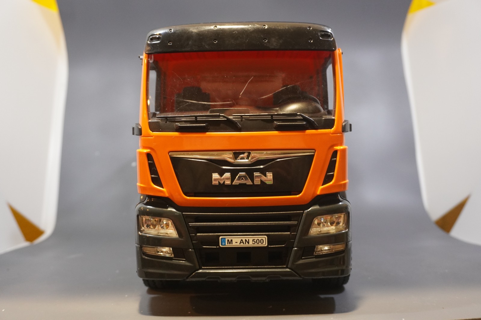 BRUDER #03780 MAN TGS Street Sweeper 1:17 Scale TRUCK BS100