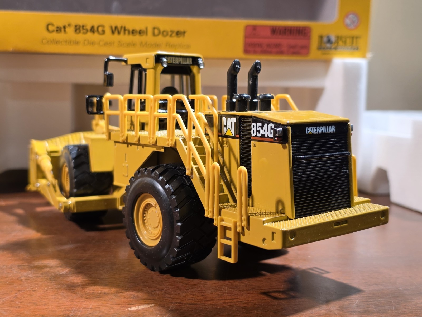 W/ BOX Norscot #55159 1:50 Scale Diecast CAT 854G Wheel Dozer 2005 Caterpillar