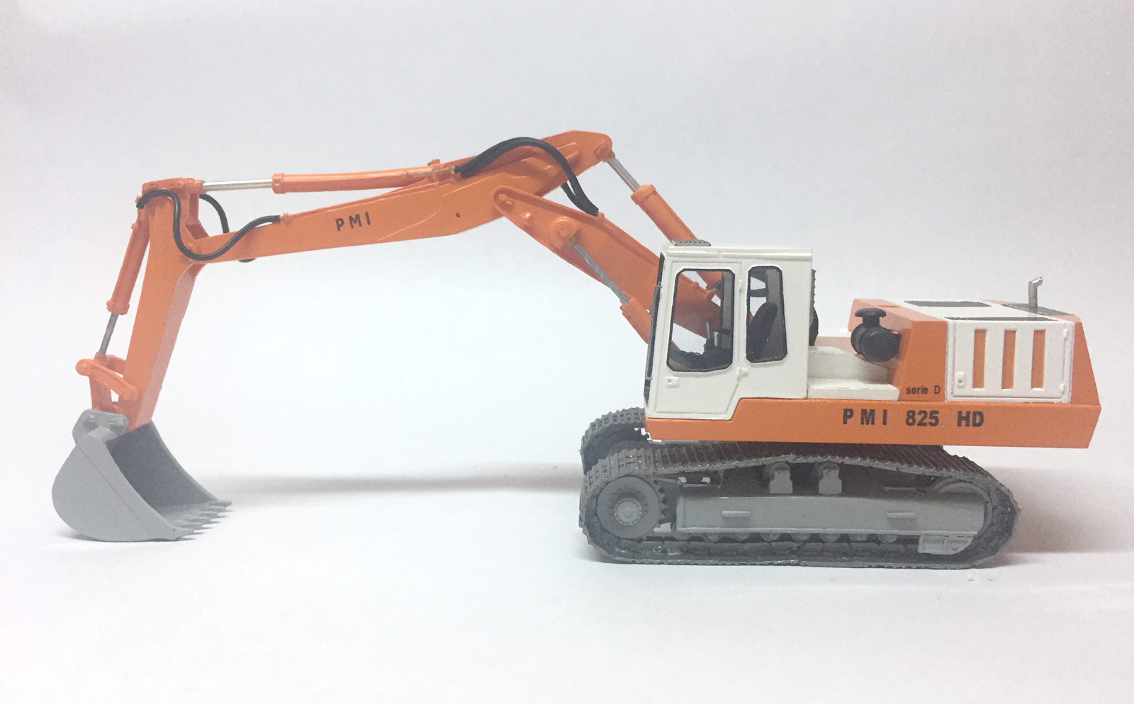 Resin KIT 1/50 Padana Macchine Industriali PMI 825HD serie D Back Hoe
