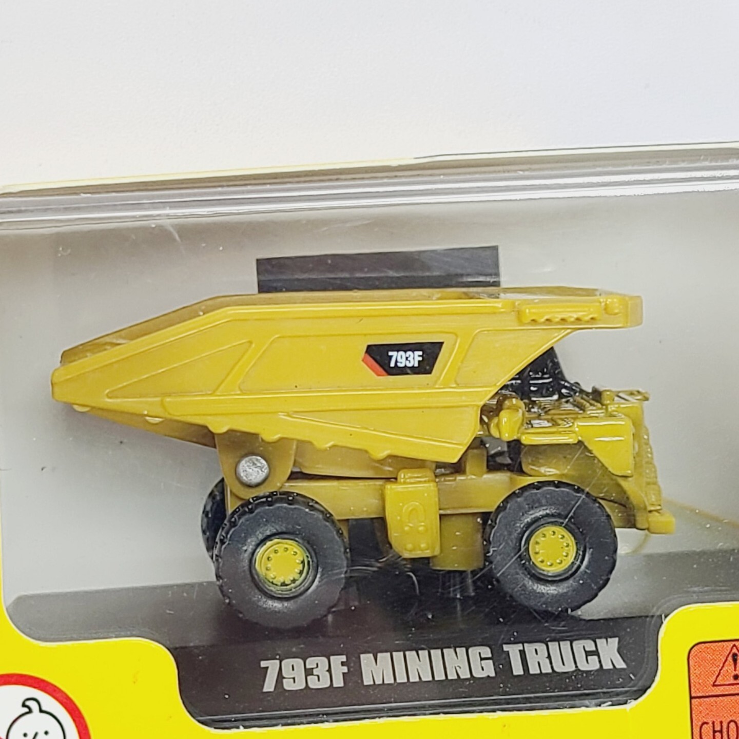 Norscot CAT Micro Caterpillar 793F Mining Truck Near Minature Scale New READ