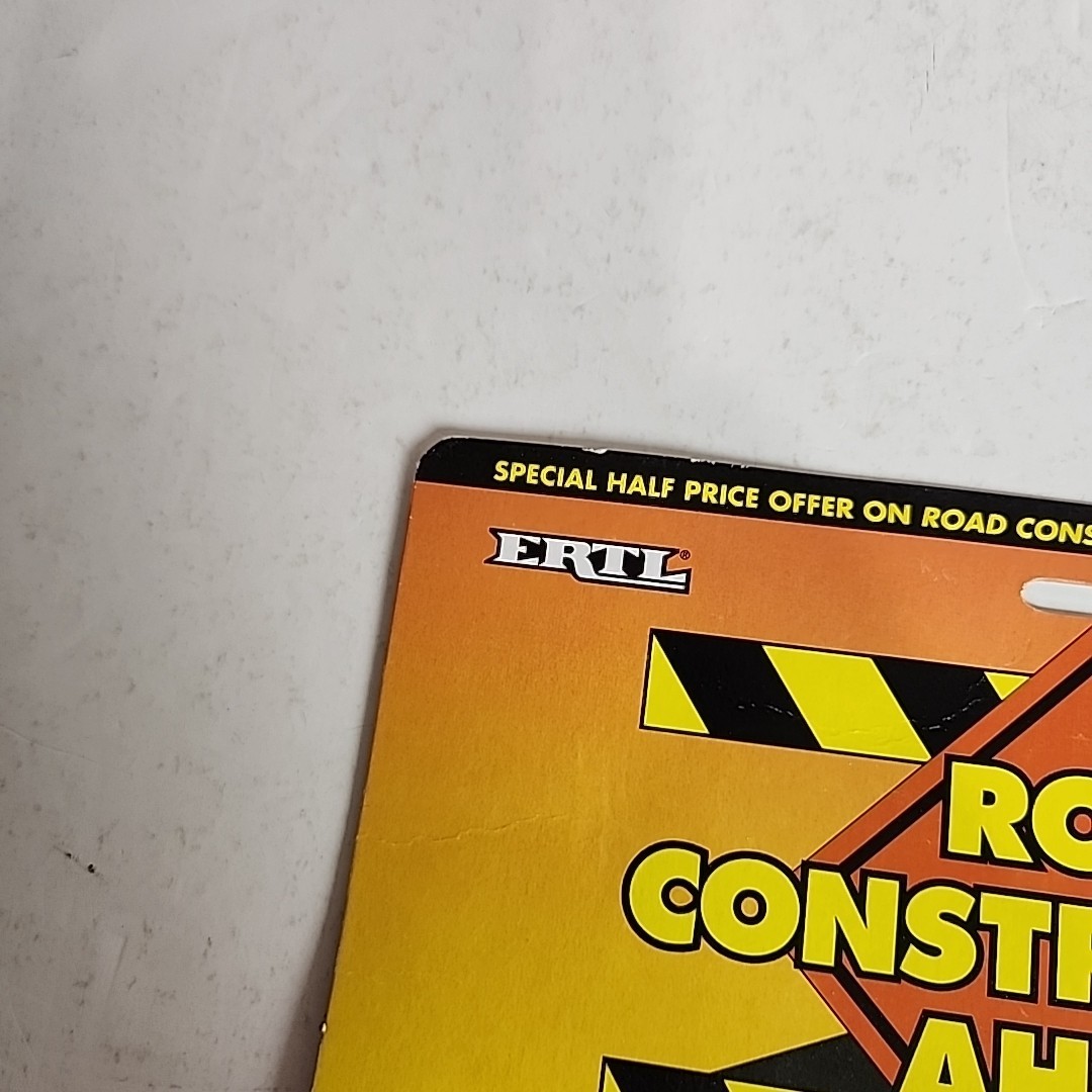 New ERTL Road Construction Ahead John Deere 772B Road Grader Die-Cast Metal