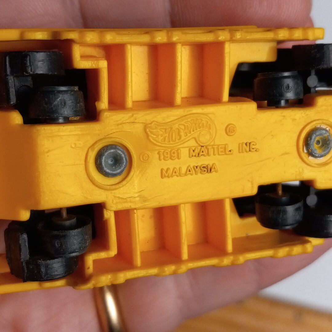 Lot Of 3 Vtg 1979 & 1991 Hot Wheels Yellow Cat Bulldozer Orange Loader Diecast