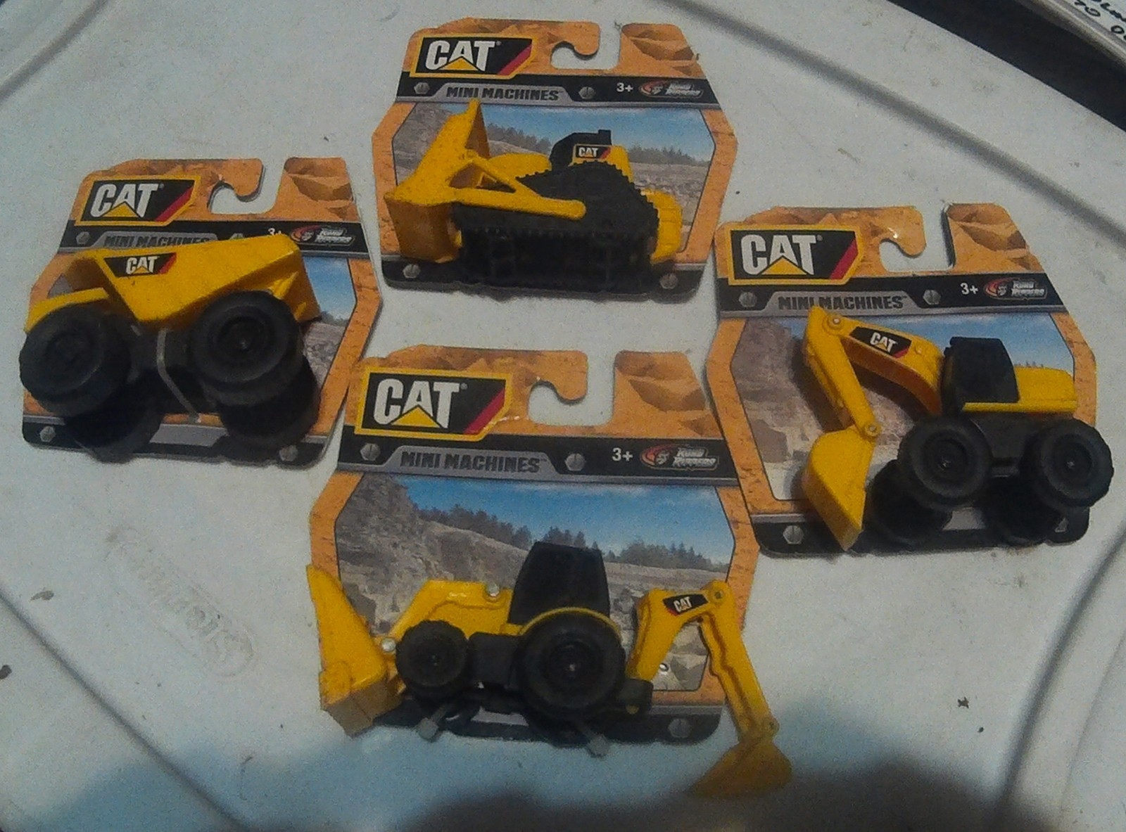 CAT Caterpillar Mini Machines ( set of 4) Road Rippers