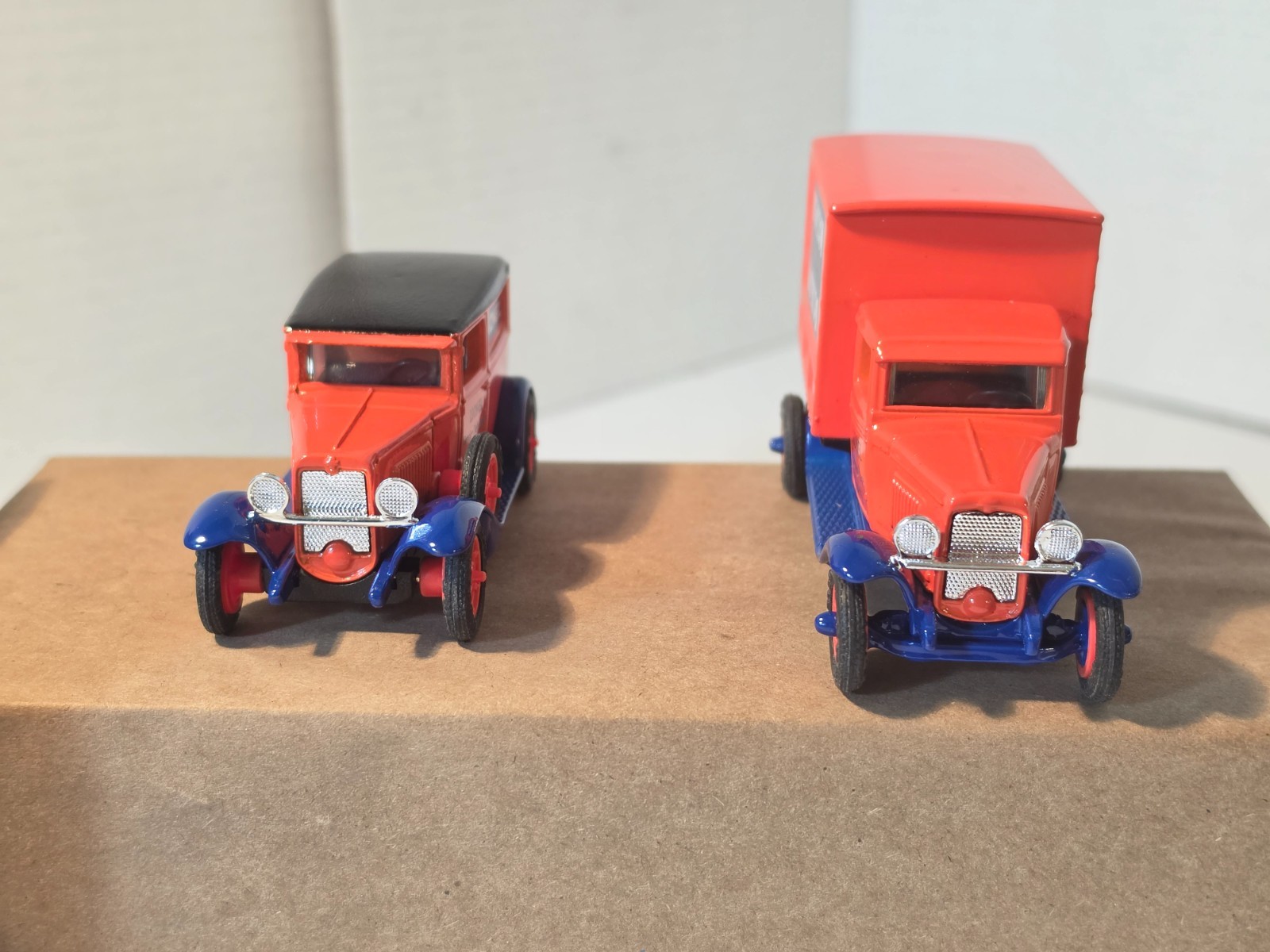 ERTL Lionel Eastwood Automobilia Stock # 3522 Chevy Service Trucks New