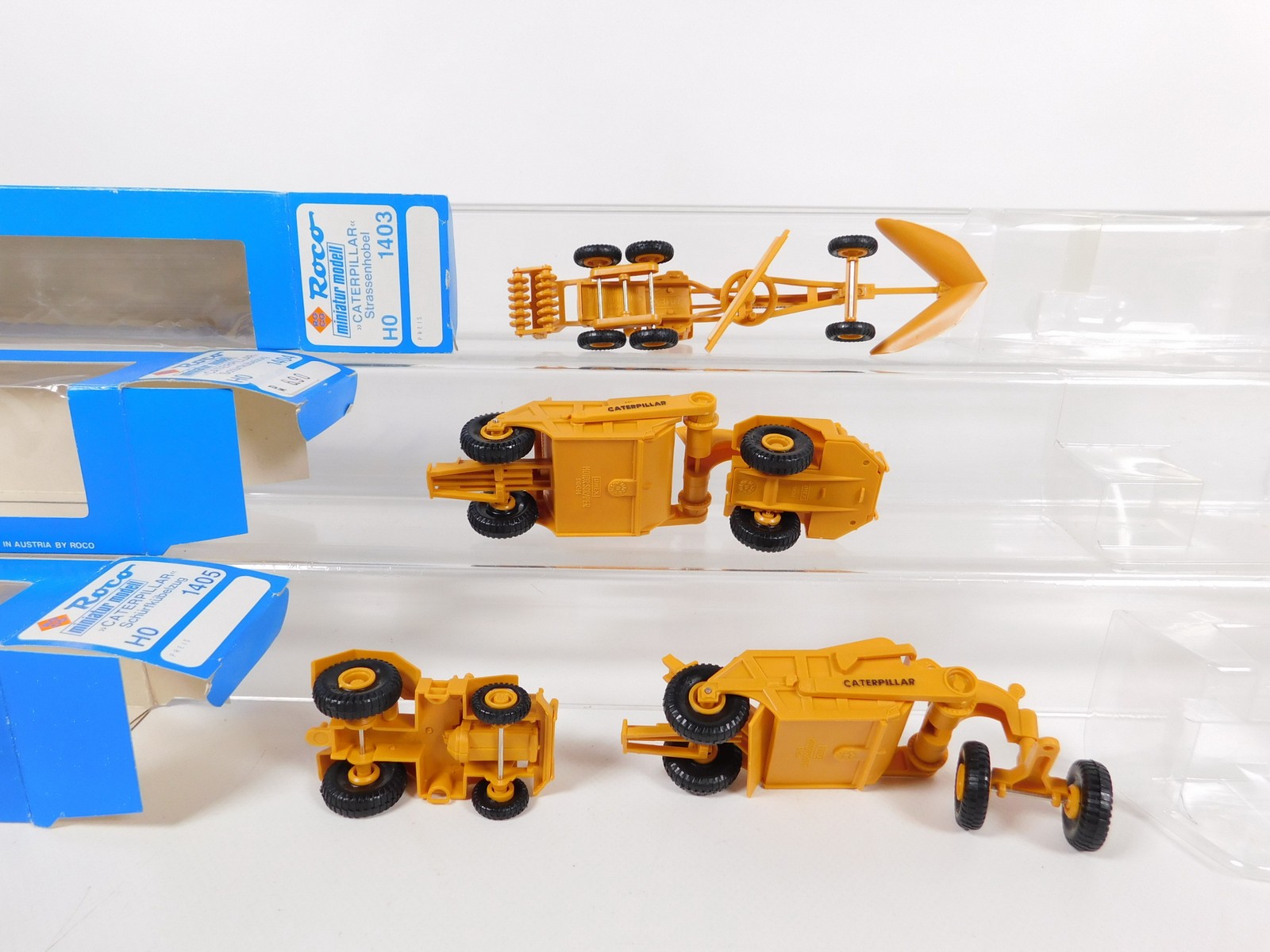 Roco 1:87 H0 3x Caterpillar 1403 1404 1405 Scraper Bucket Truck New OVP