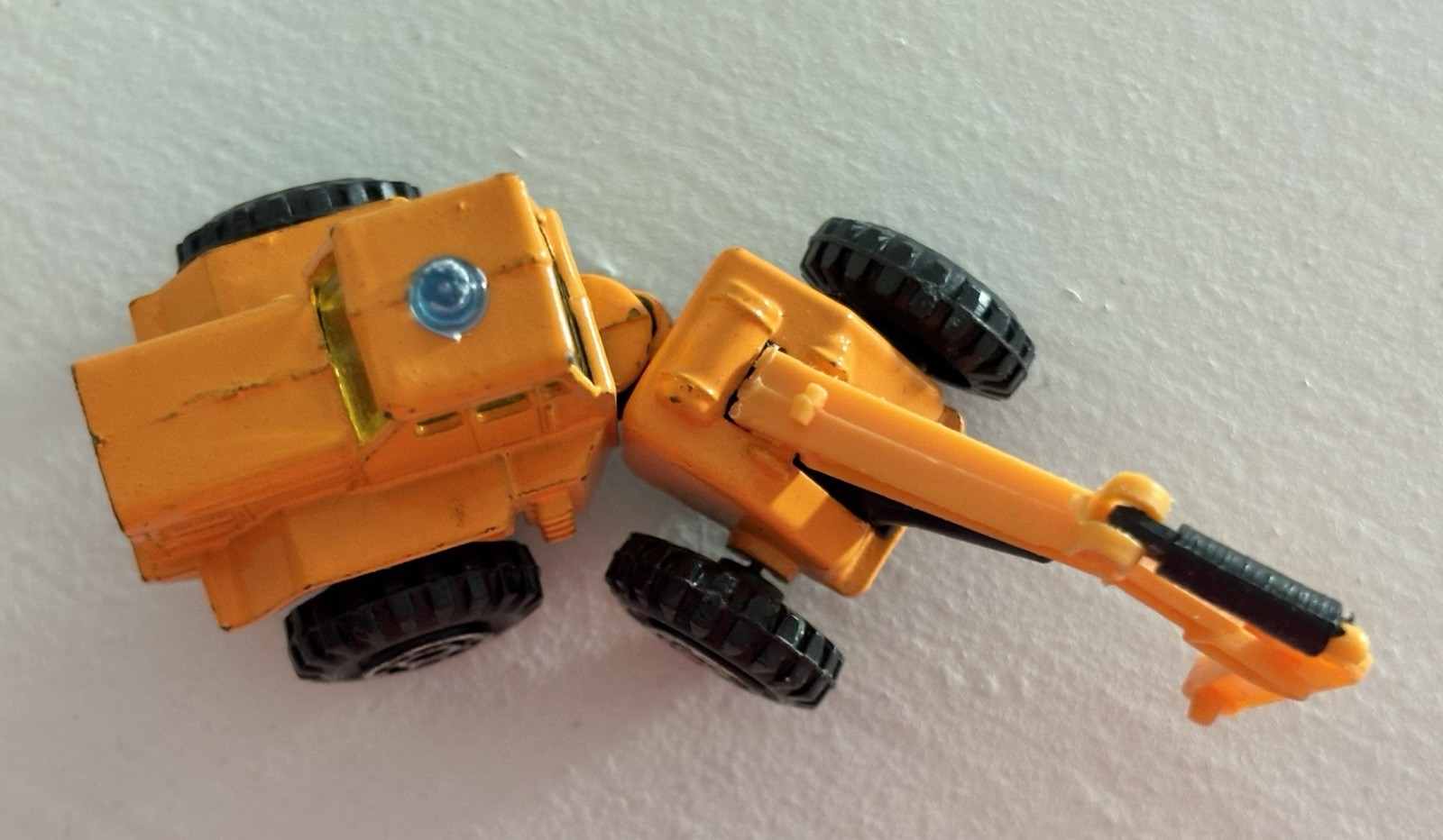 Vintage diecast Hydraulic Excavator, P318 – No scoop – No brand but like Zylmex