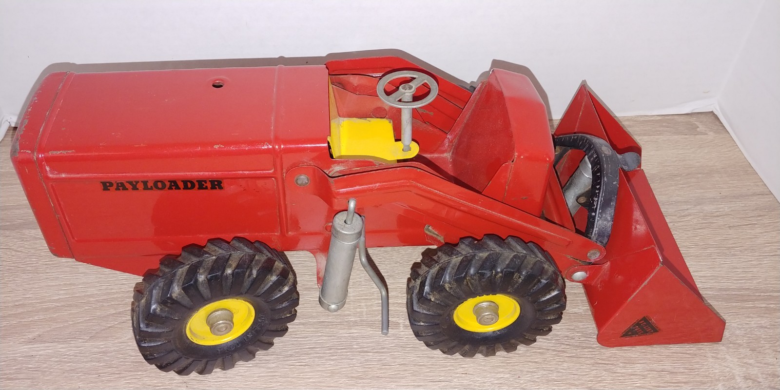 Vintage 1955 Pressed Steel Nylint Hough Payloader Nice Paint Crank Not Working
