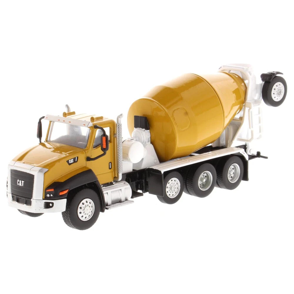 Diecast Masters 85632 Cat CT660 McNeilus Bridgemaster Concrete-Mixer 1/64 Scale