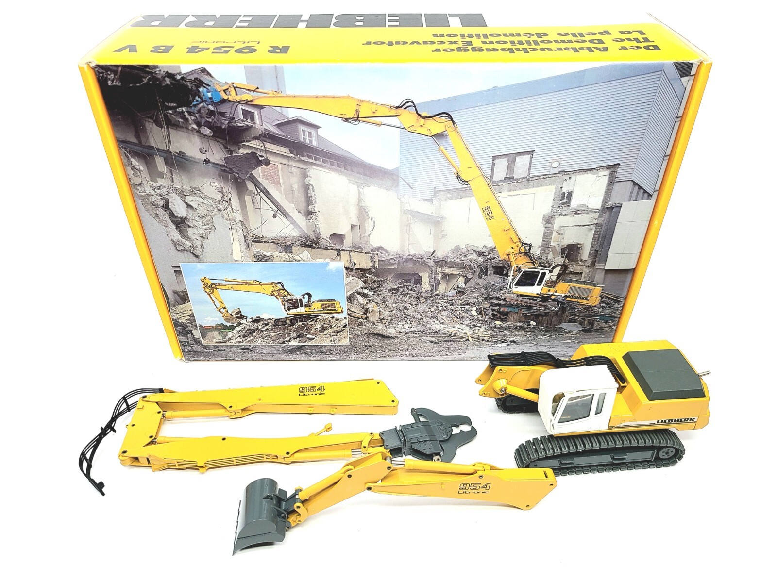 Liebherr R954BV Litronic Demolition Excavator – Conrad 1:50 Scale Model #2907