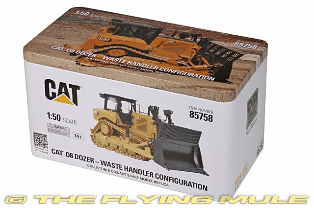 Diecast Masters 1:50 D8 Bulldozer Waste Handler Configuration