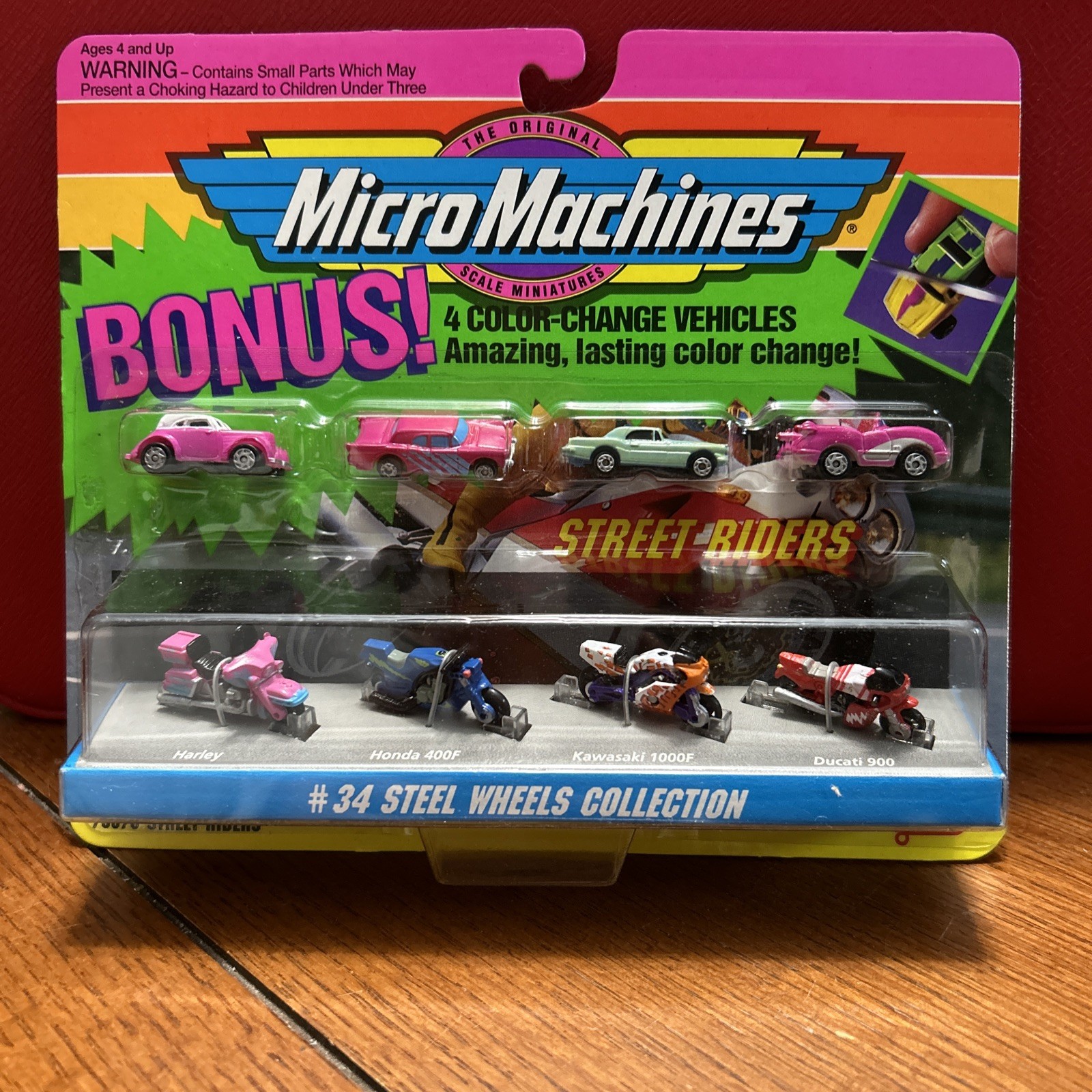 1994 Galoob Micro Machines – #34 Steel Wheels collection Color Changing 75076