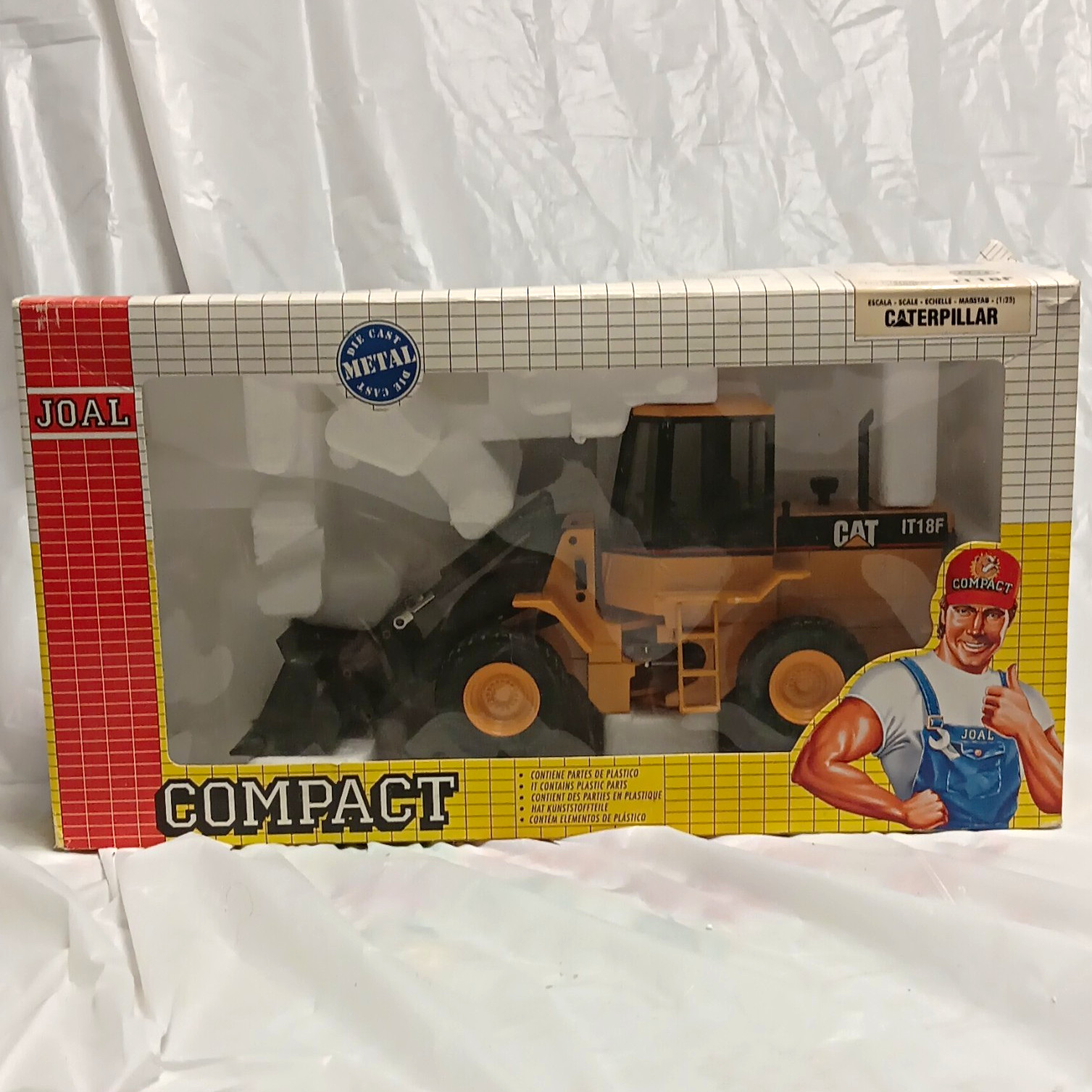 Joal CAT IT18F Compact Loader 1:35 Yellow/Black Model Unopened Box