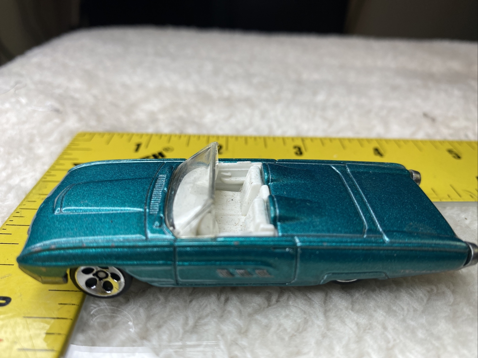 HOT WHEELS  1963 Ford Thunderbird Convertible « Teal » Beauty