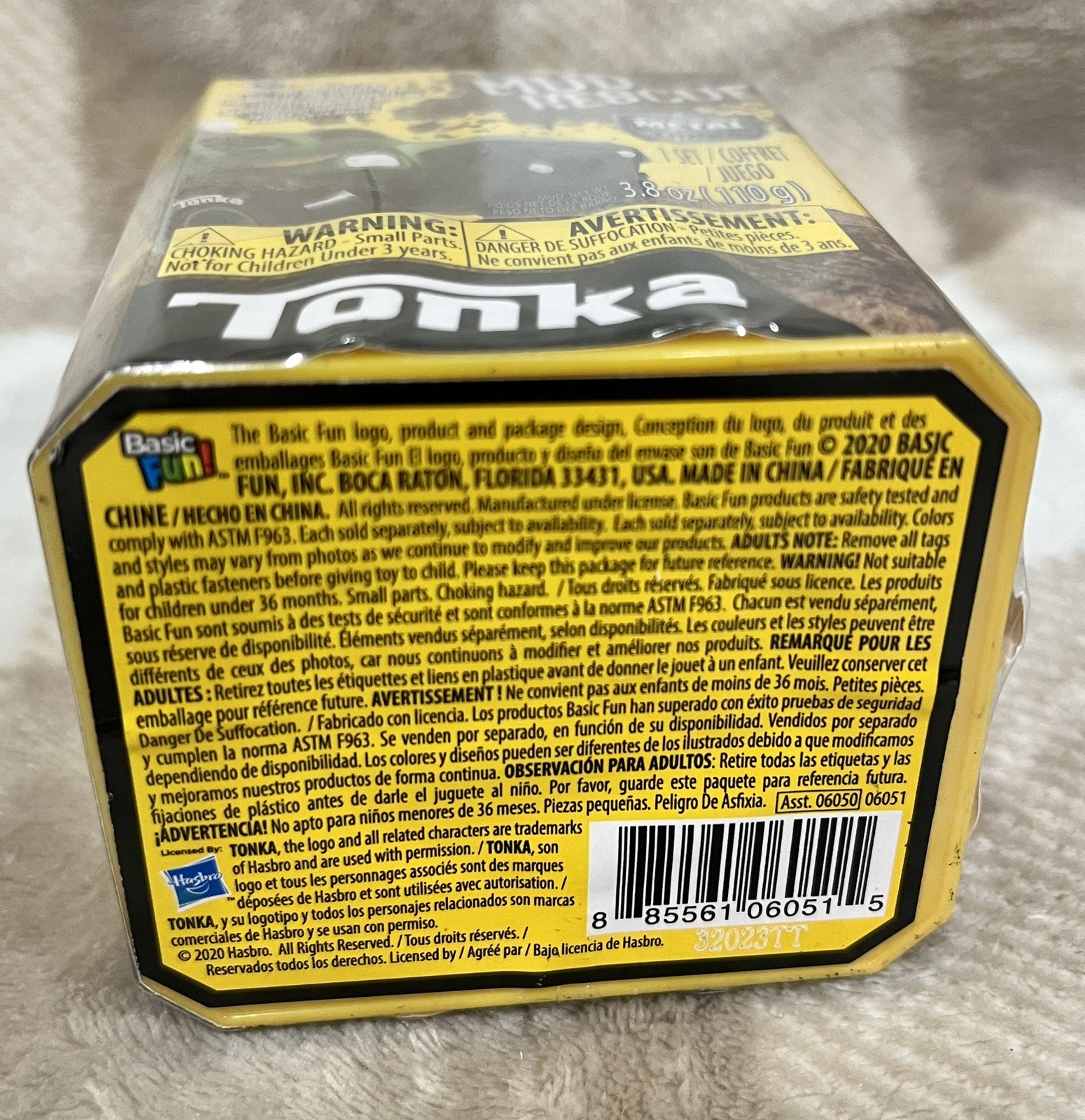 2020 Hasbro Tonka Mud Rescue Diecast Truck, Mud, & Accessories Set