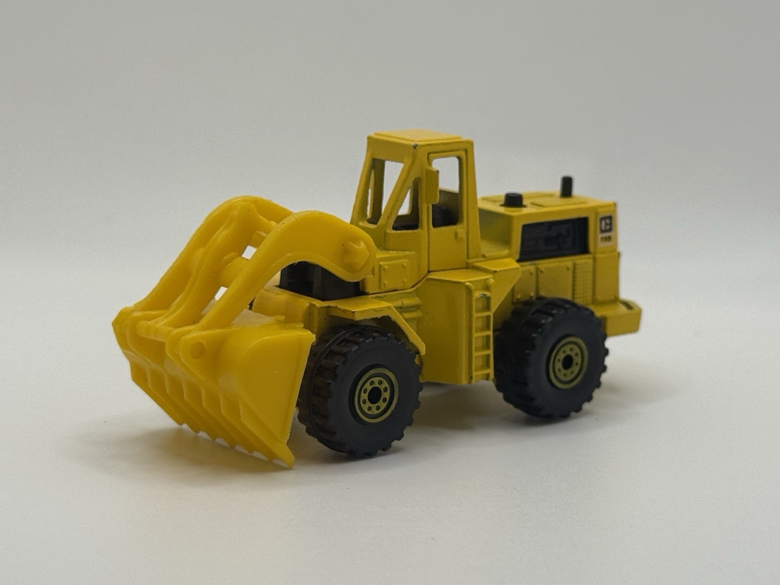 Vintage 1979 Mattel Hot Wheels Yellow Cat 3 Wheel Loader 1172 Diecast Malaysia