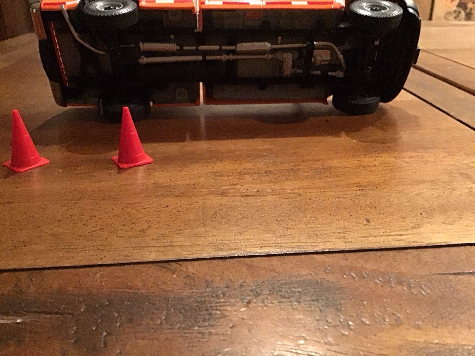 1:34 Scale Die Cast First Gear Truck With 4 Cones Missing Side Mirror ￼