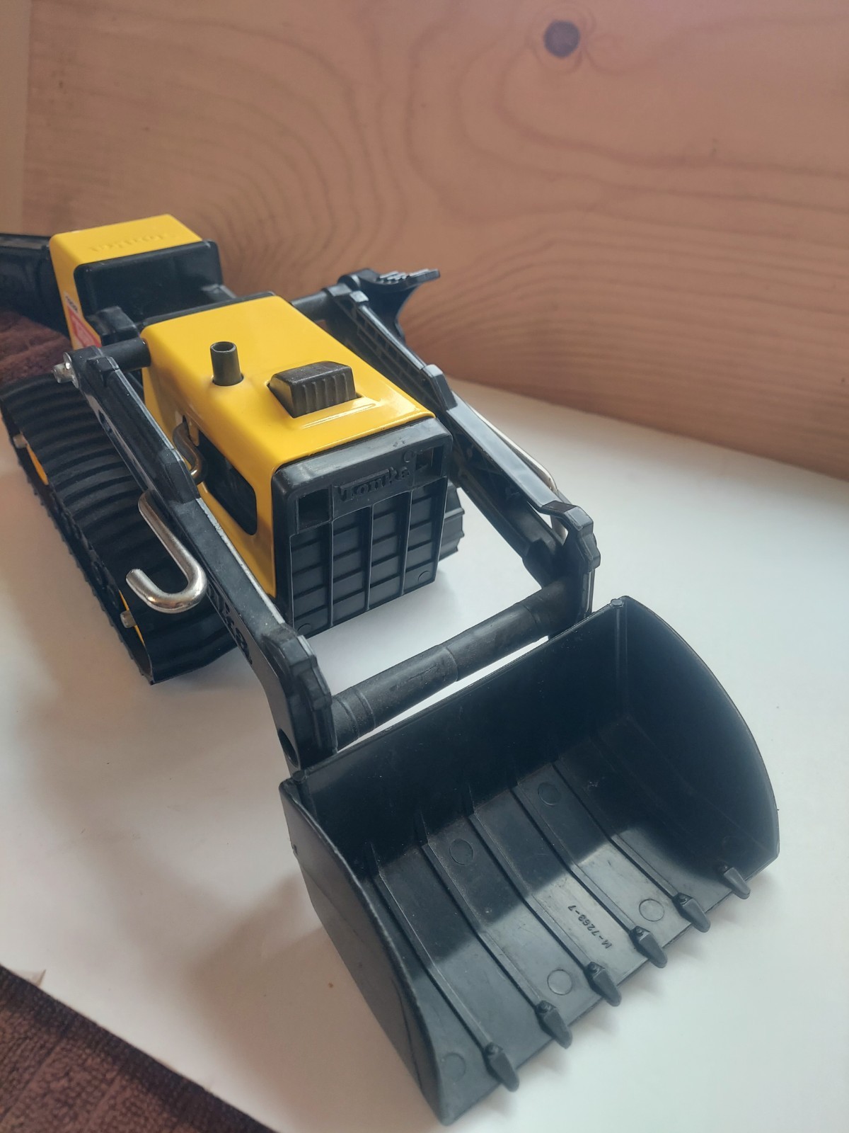 Vintage 1999 Hasbro Tonka Pressed Steel Front Loader/Backhoe #1232 EUC