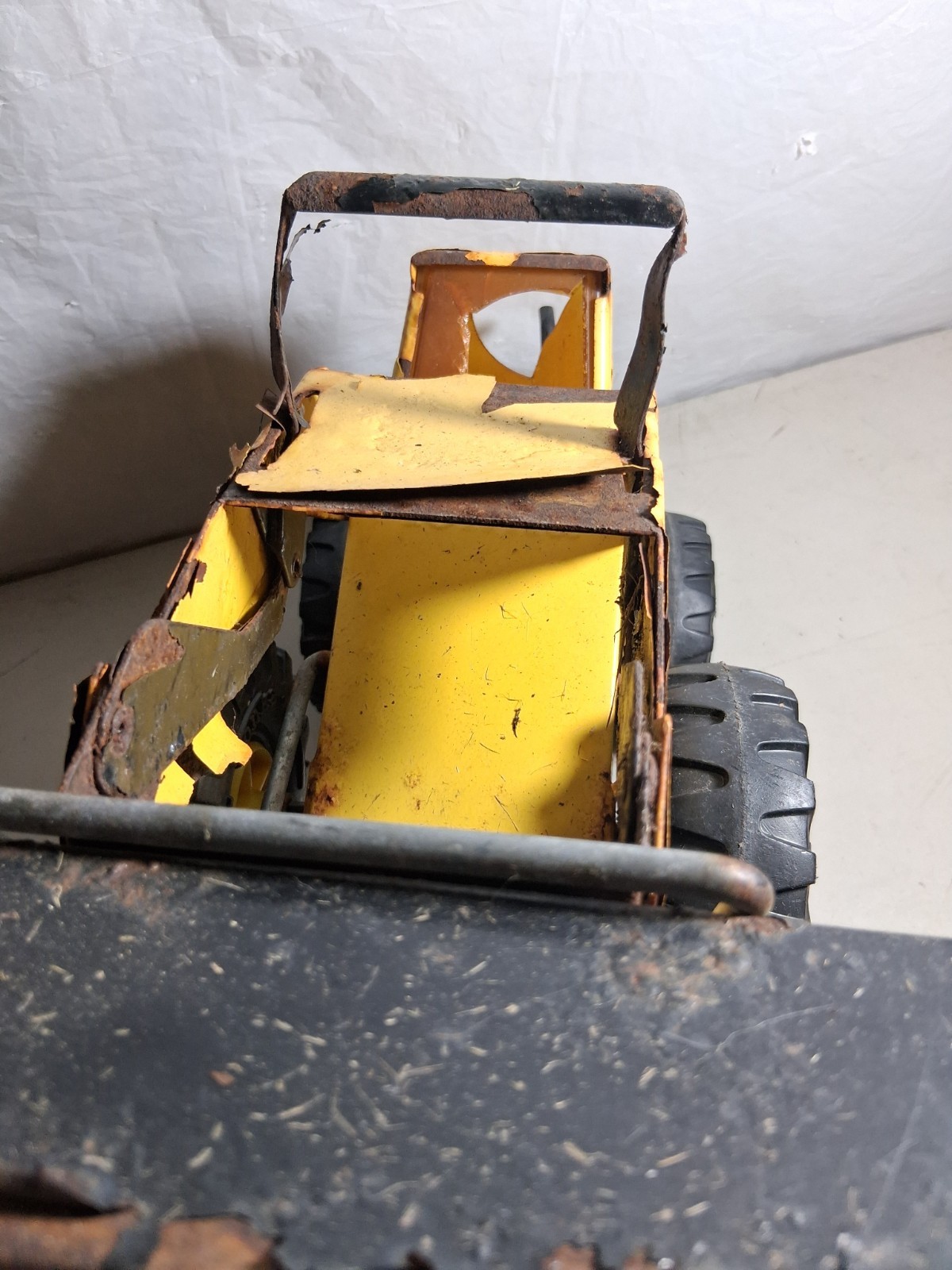 Vintage Tonka Pressed Steel Loader – Fixer Upper / Restoration Project – As Is