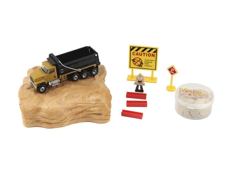 CAT Caterpillar CT681 Dump Truck Earth Mover Playset Diecast 1:87 Scale Model –