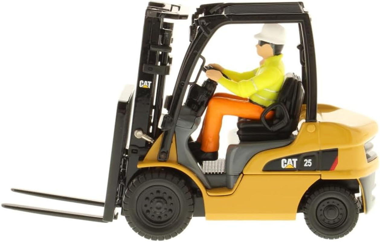 1:25 Caterpillar DP25N Lift Truck – Core Classics Series 85256C