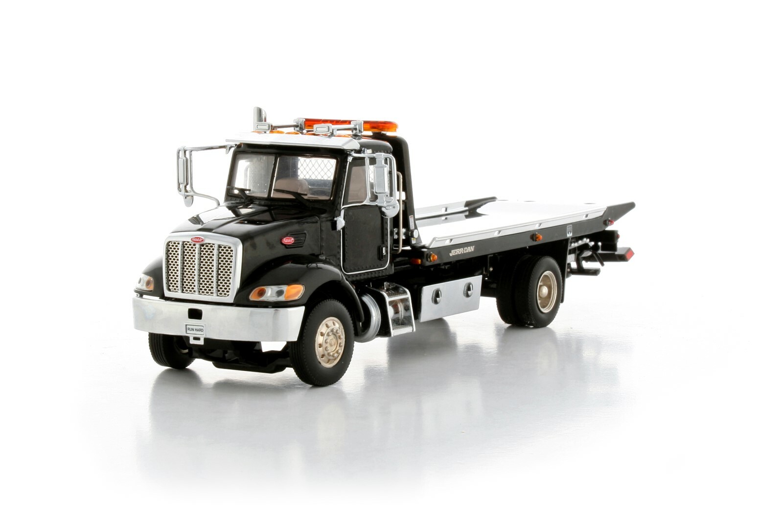 Peterbilt Jerr-Dan Rollback Truck – « BLACK » – 1/50 – TWH #080-01100