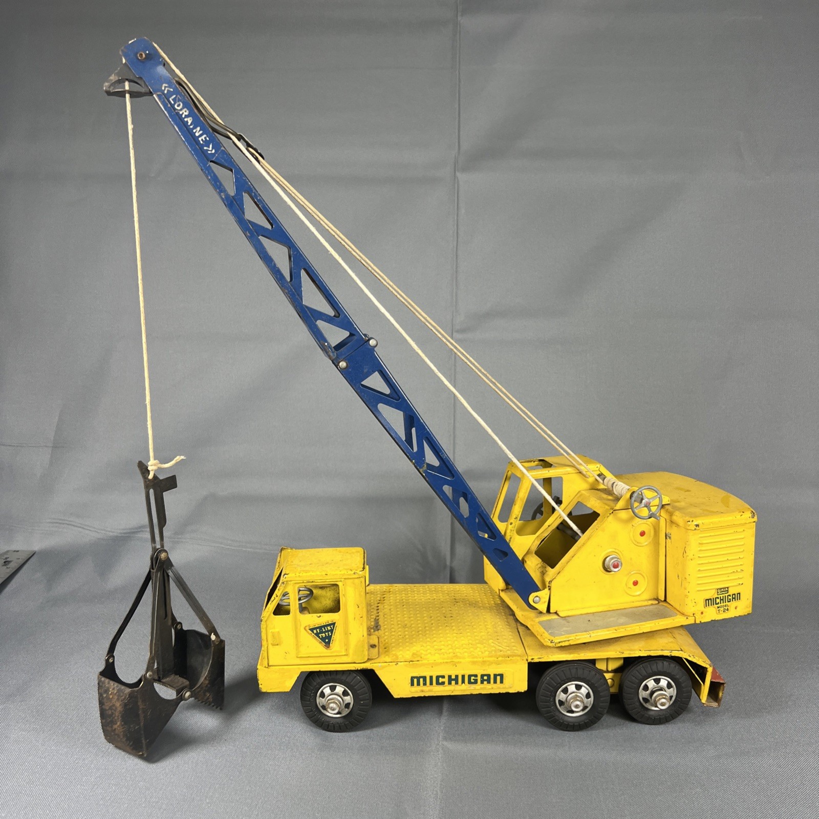 Nylint Clark Michigan T-24 Crane Truck Vintage Yellow