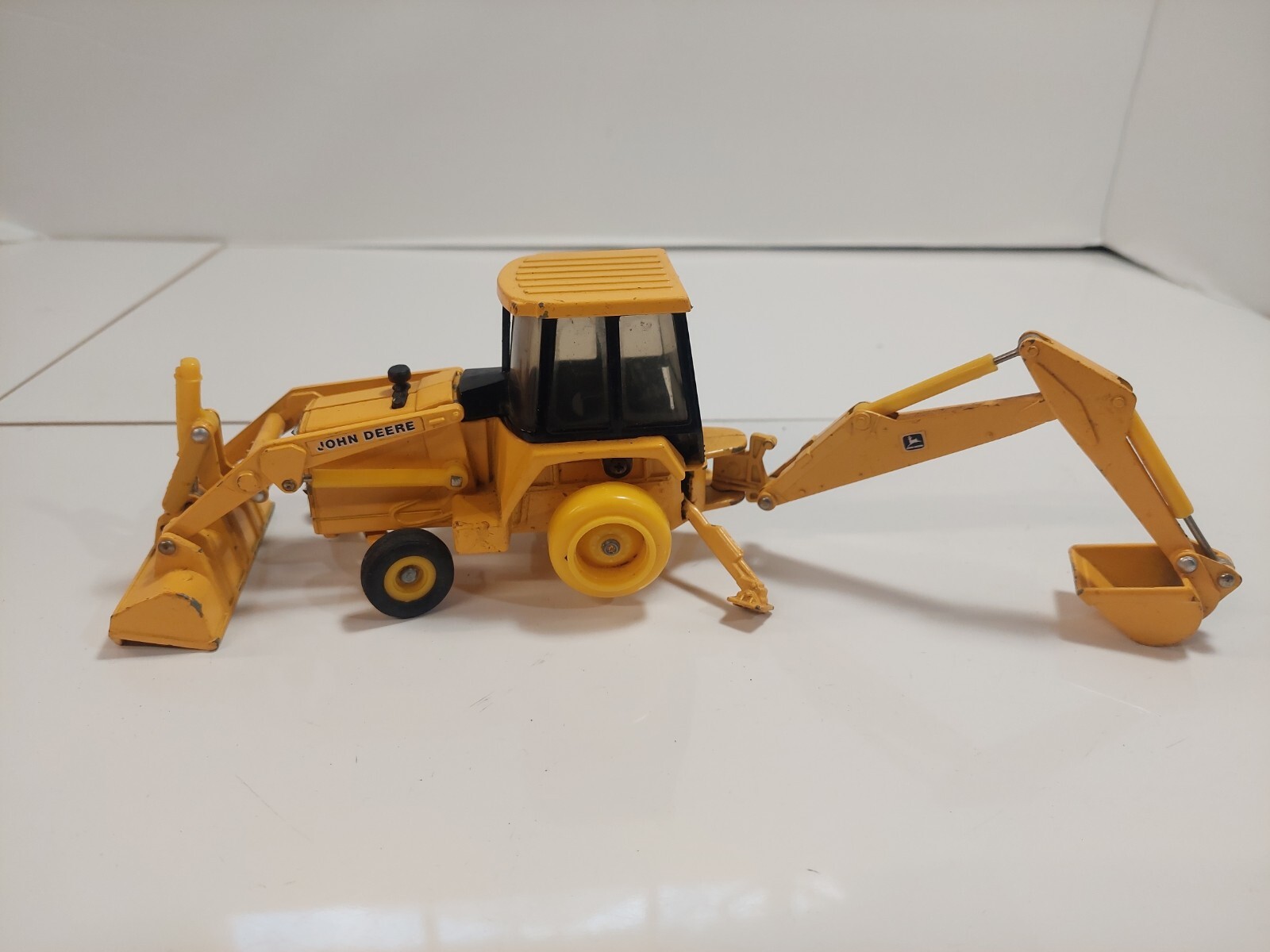 Ertl Backhoe 1990 John Deere 5520 Backhoe Loader 1/32 Diecast Part Or Repair