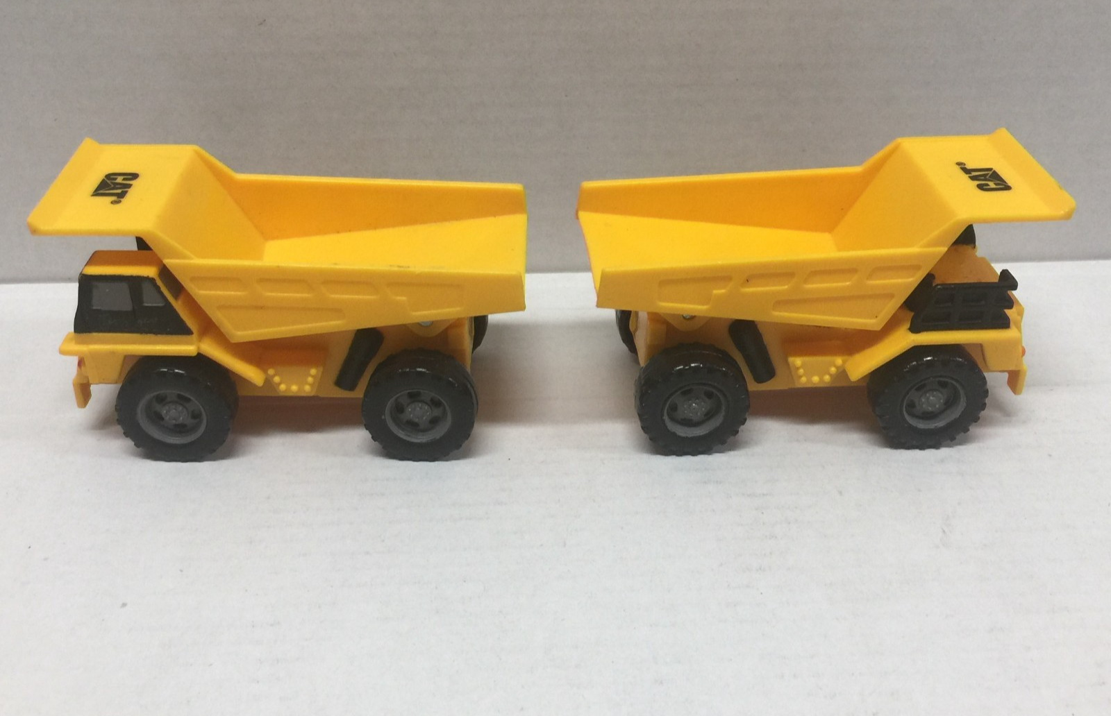 CAT Caterpillar Toy Dump Truck Bull Dozer Roller Backhoe Construction Lot of 6