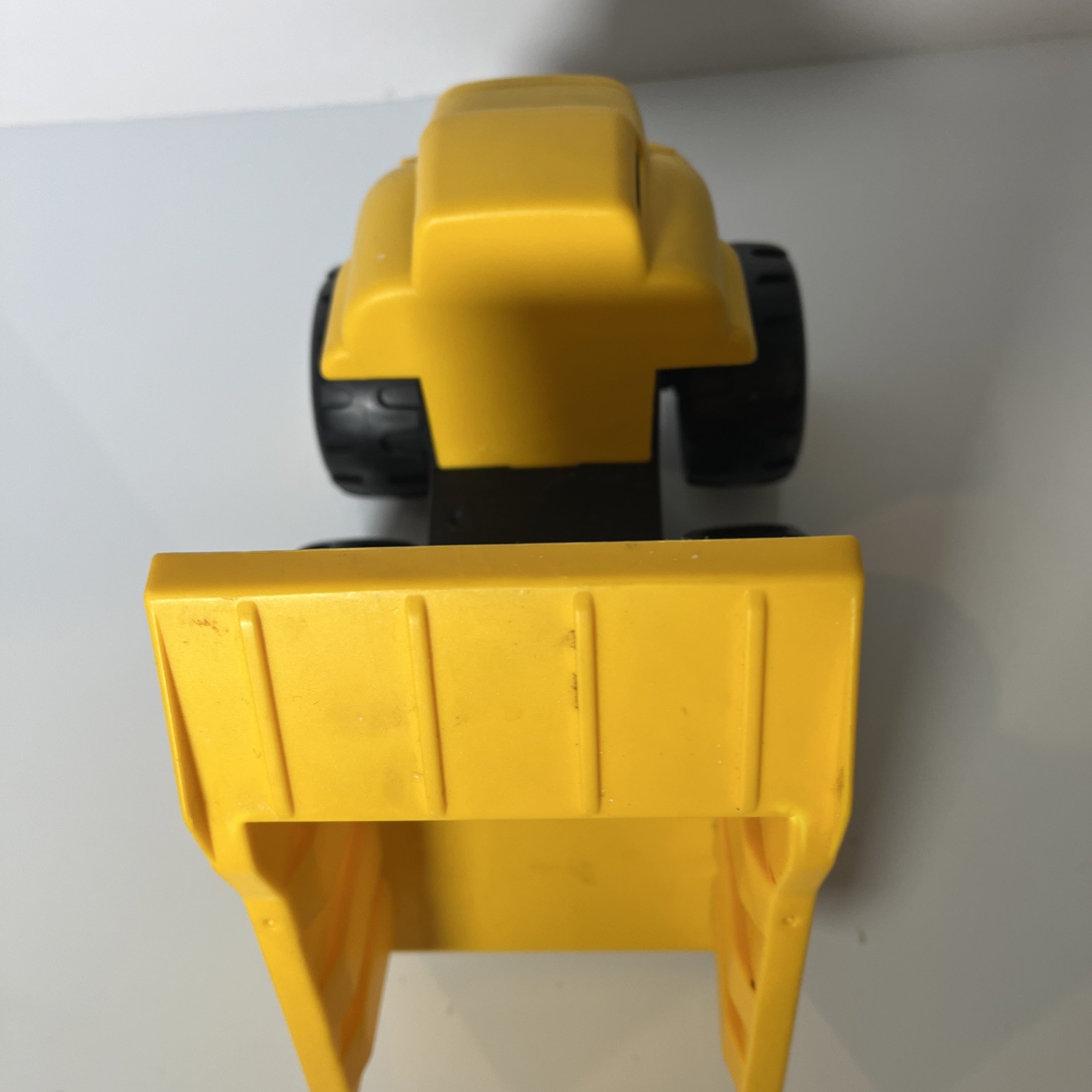TOY CAT DUMP TRUCK Yellow Plastic Toy, 8&Prime; Long