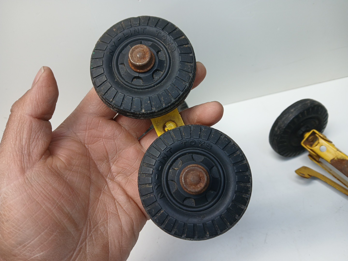 Nylint Michigan Crane T24 Tandem Rear And Front Axles For Parts