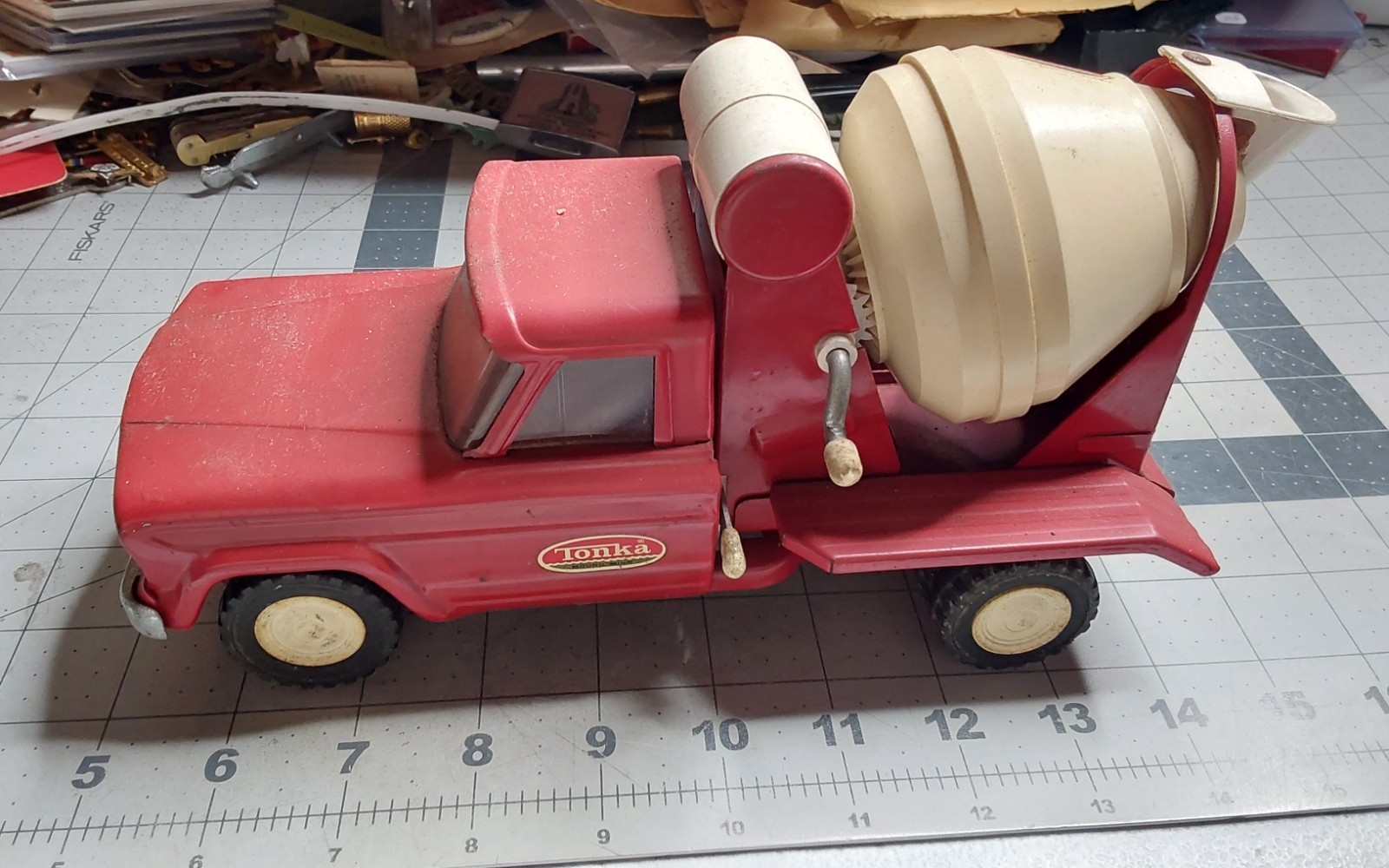 Mini-Tonka Jeep Wagoneer No. 77 Cement Mixer Pressed Steel Truck Red 1960s