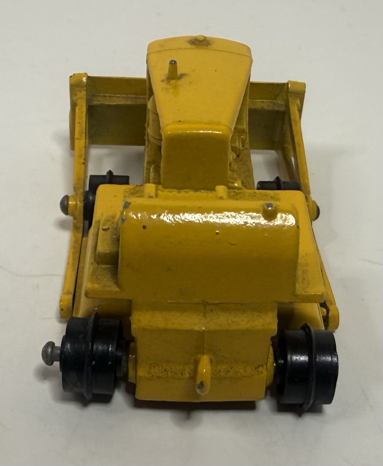 Lesney Matchbox #18 Caterpillar D8 Reg. Trade MK Bulldozer