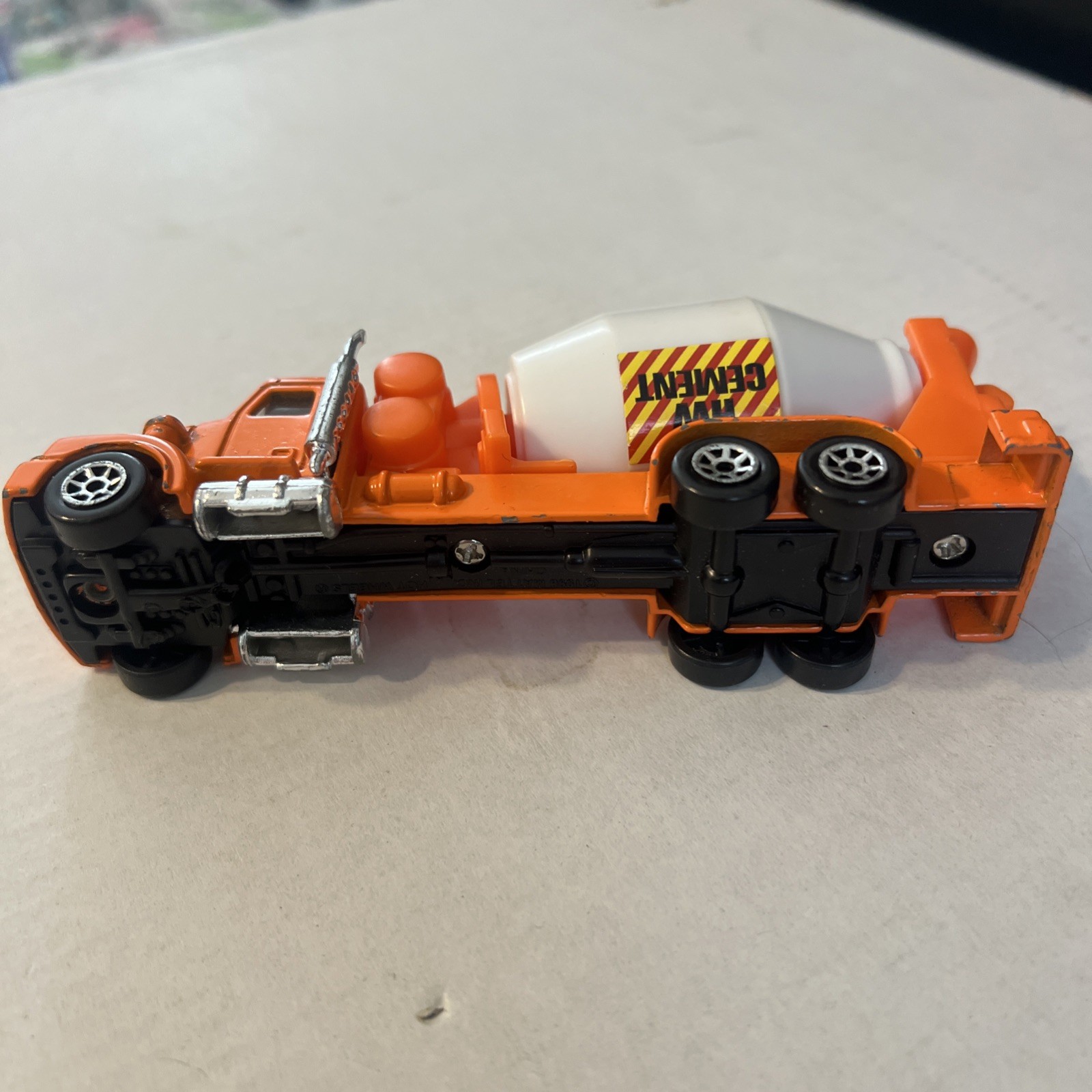 Hot Wheels 1998 Cement Truck