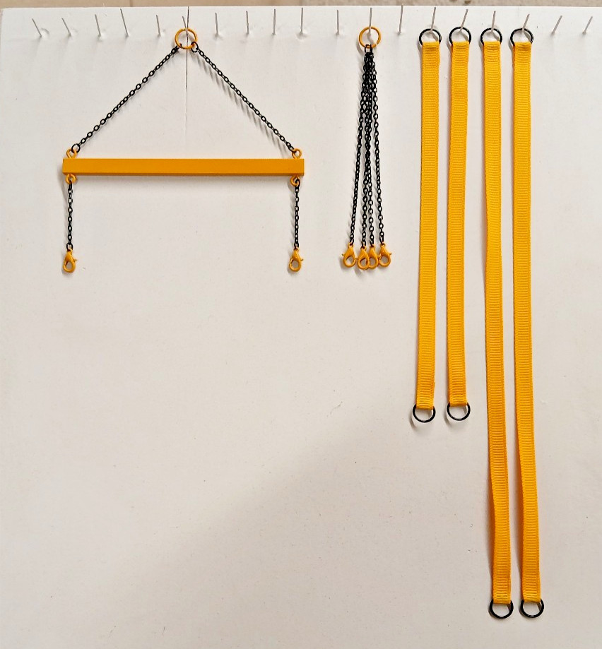 4&Prime; Brass Spreader Bar, Straps & 4 Leg Sling. Authentic Liebherr Yellow 1/50th