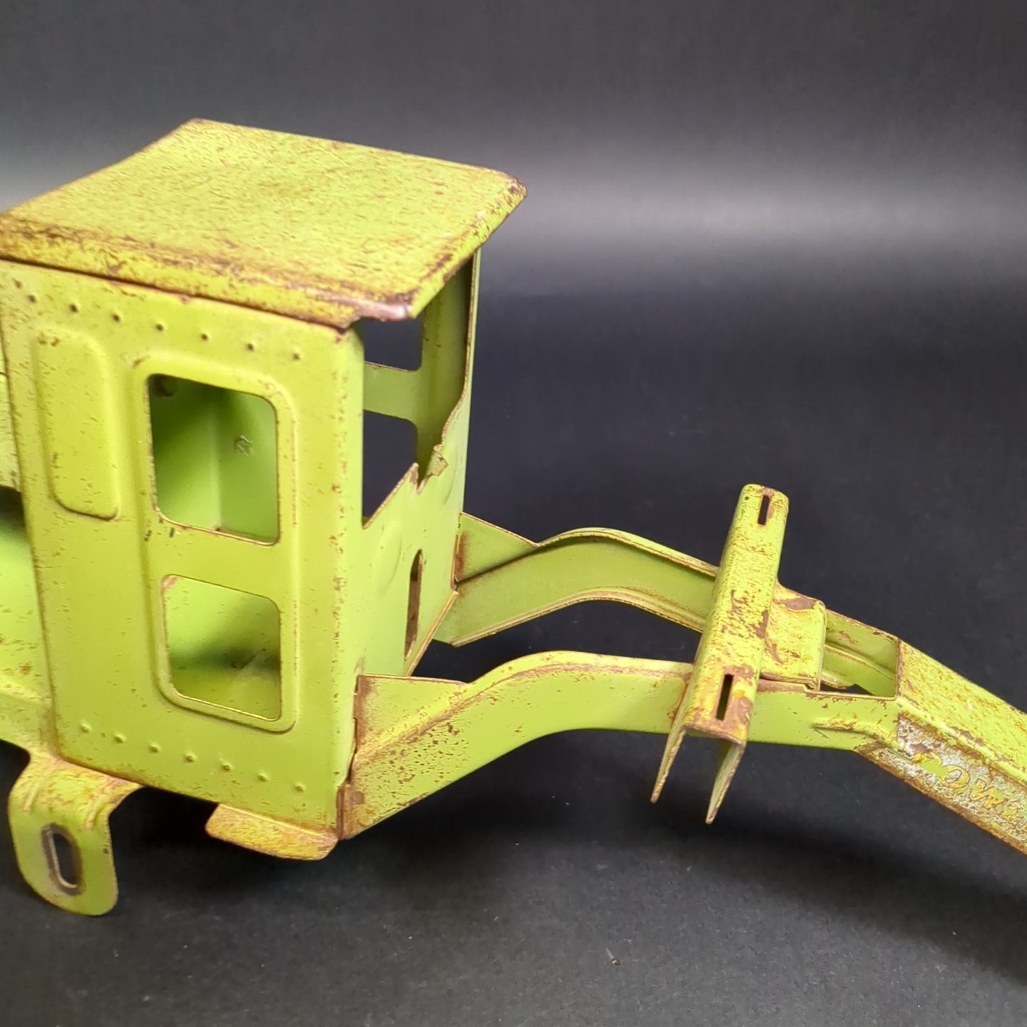 Lumar Marx Power Grader Frame Body Chassis Road Grader Green