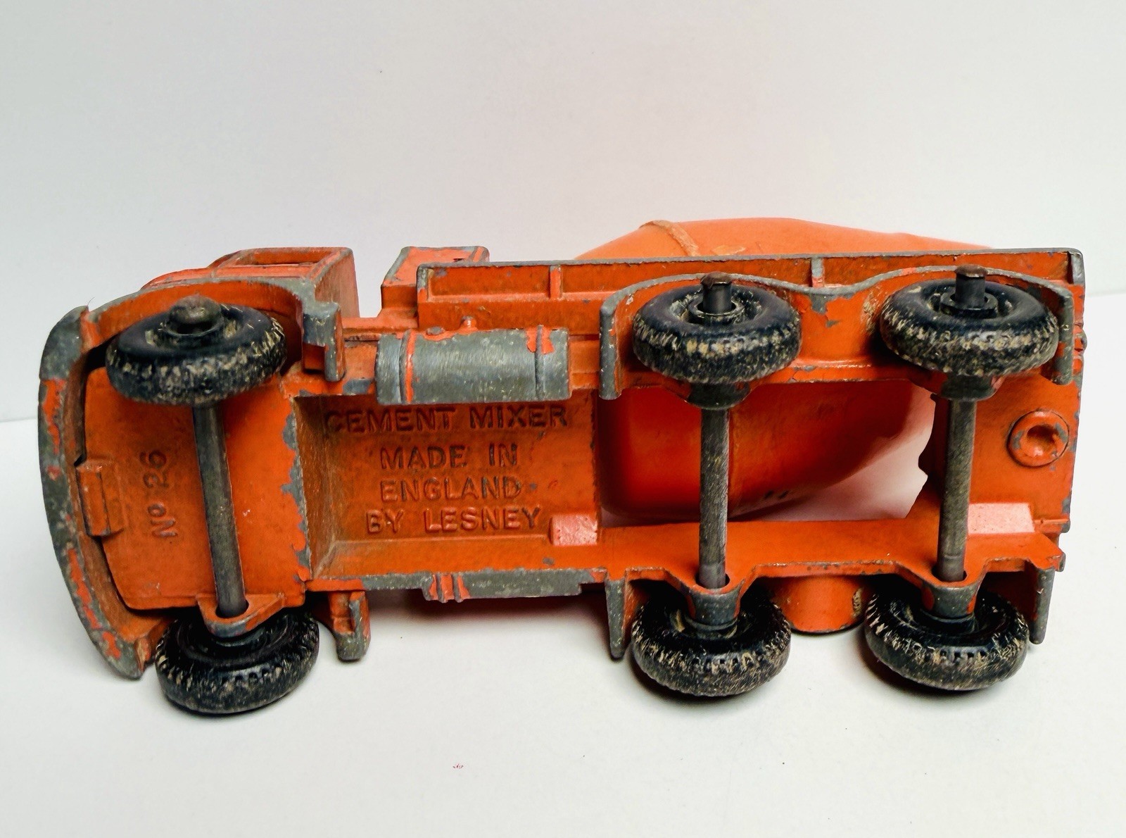 Vintage 1960s Lesney Matchbox No.26 Foden Cement Mixer Black Wheels Concrete Toy