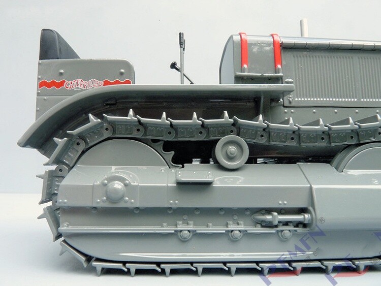 1:16 Norscot TWENTY TRACK-TYPE TRACTOR Constuction Farm Machine Diecast Model
