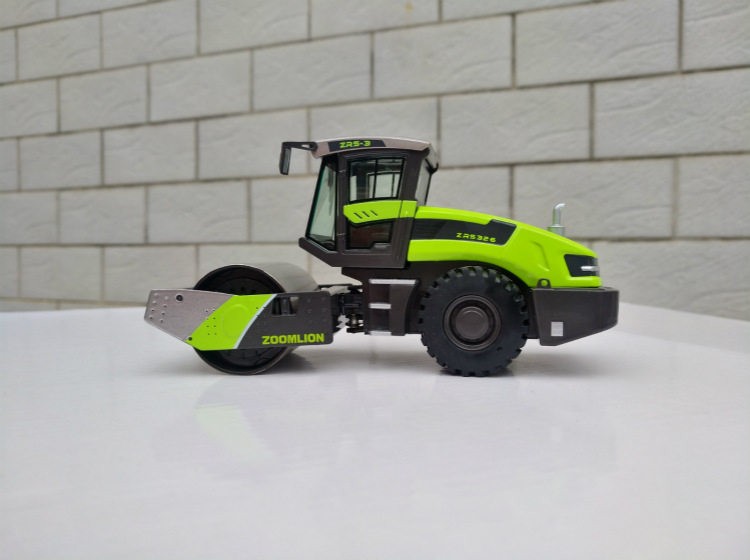 ZOOMLION 1/50 ZRS326 Wheeled Roller Paving Machine Engineering Vehicle Model