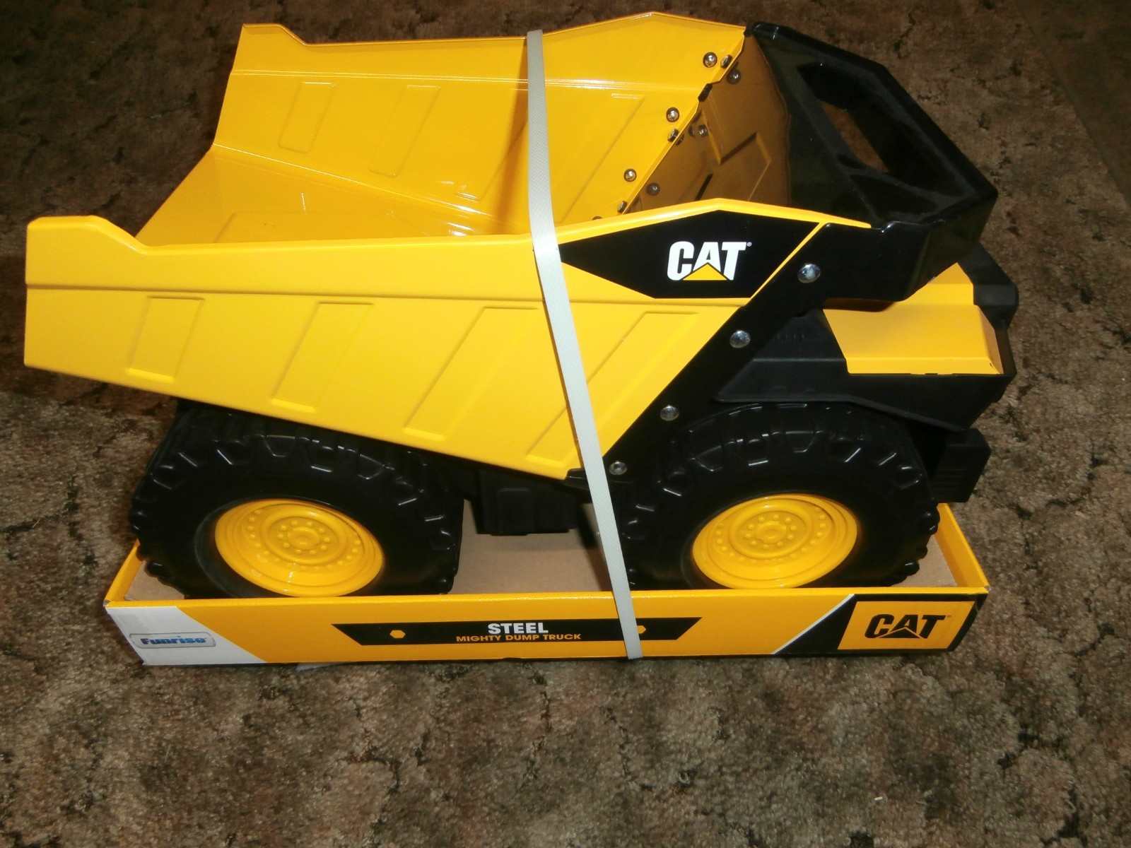 CAT Caterpillar Steel Mighty Dump Truck 20&Prime;long Construction Off-Road 777 797