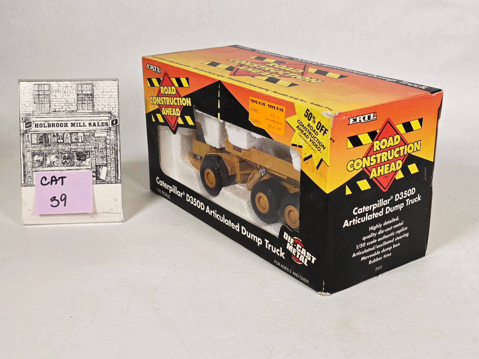 Ertl 2431 • Caterpillar • CAT D350D Articulated Dump Truck • 1:50 Scale