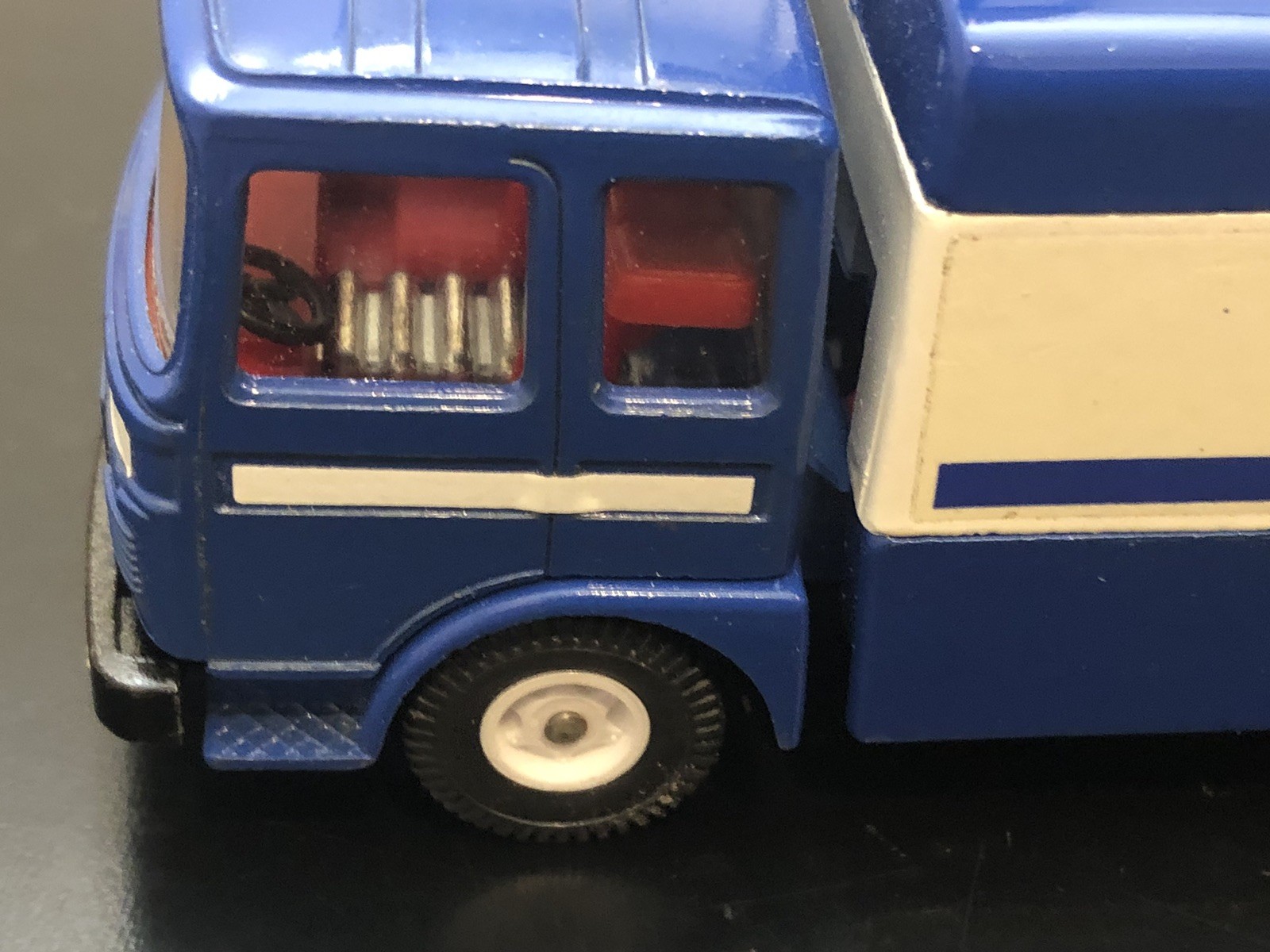 Siku #V 331 MAN Aral Renndienst Service Truck Truck Diecast Model Boxed – Rare