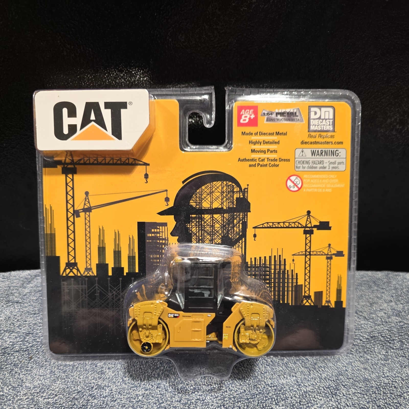 Diecast Masters 1/64 Caterpillar CB-13 Tandem Vibratory Roller with Cab 84641CS