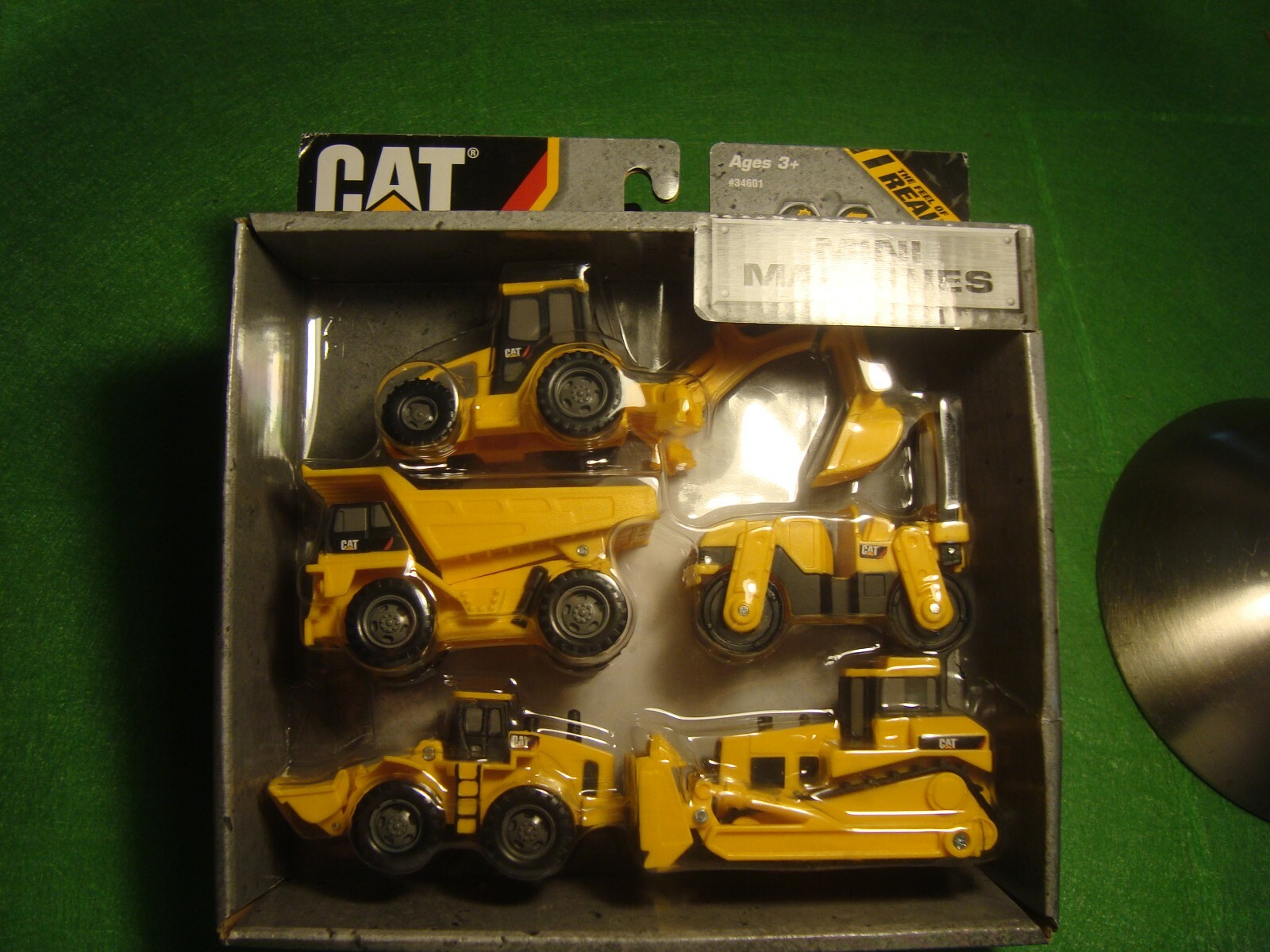 CAT « Minii Machnes », »the feel of real »,plastic toy construction vehicle set of 5