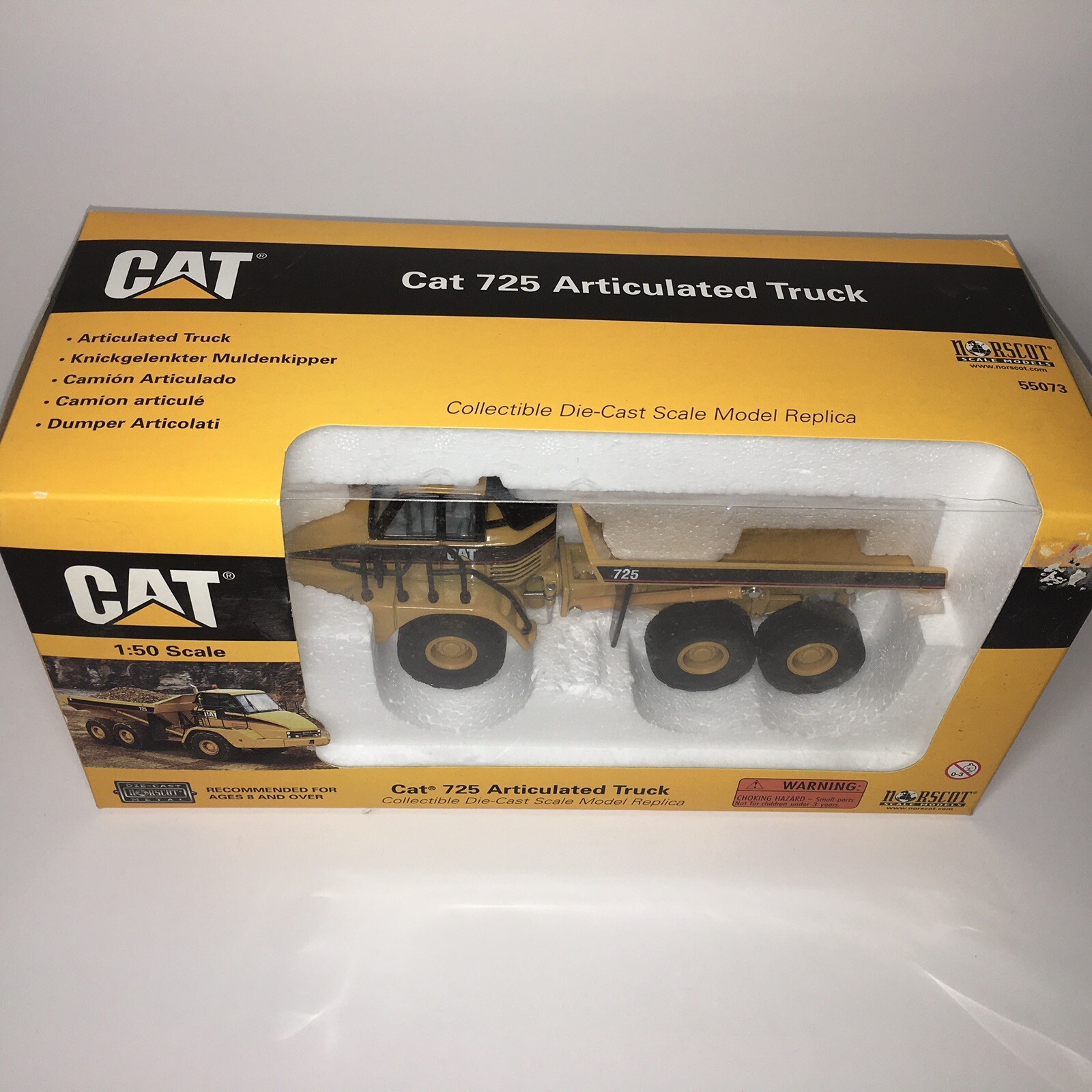 Caterpillar CAT 725 Articulated Truck 1:50 Scale NIB Sealed Mining Coal Norscot