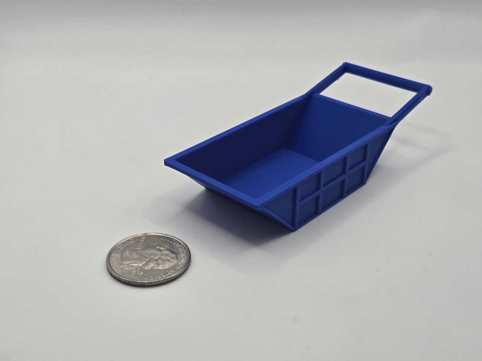 1/64 Scale 12 Cubic Yard Bedding Box in Blue