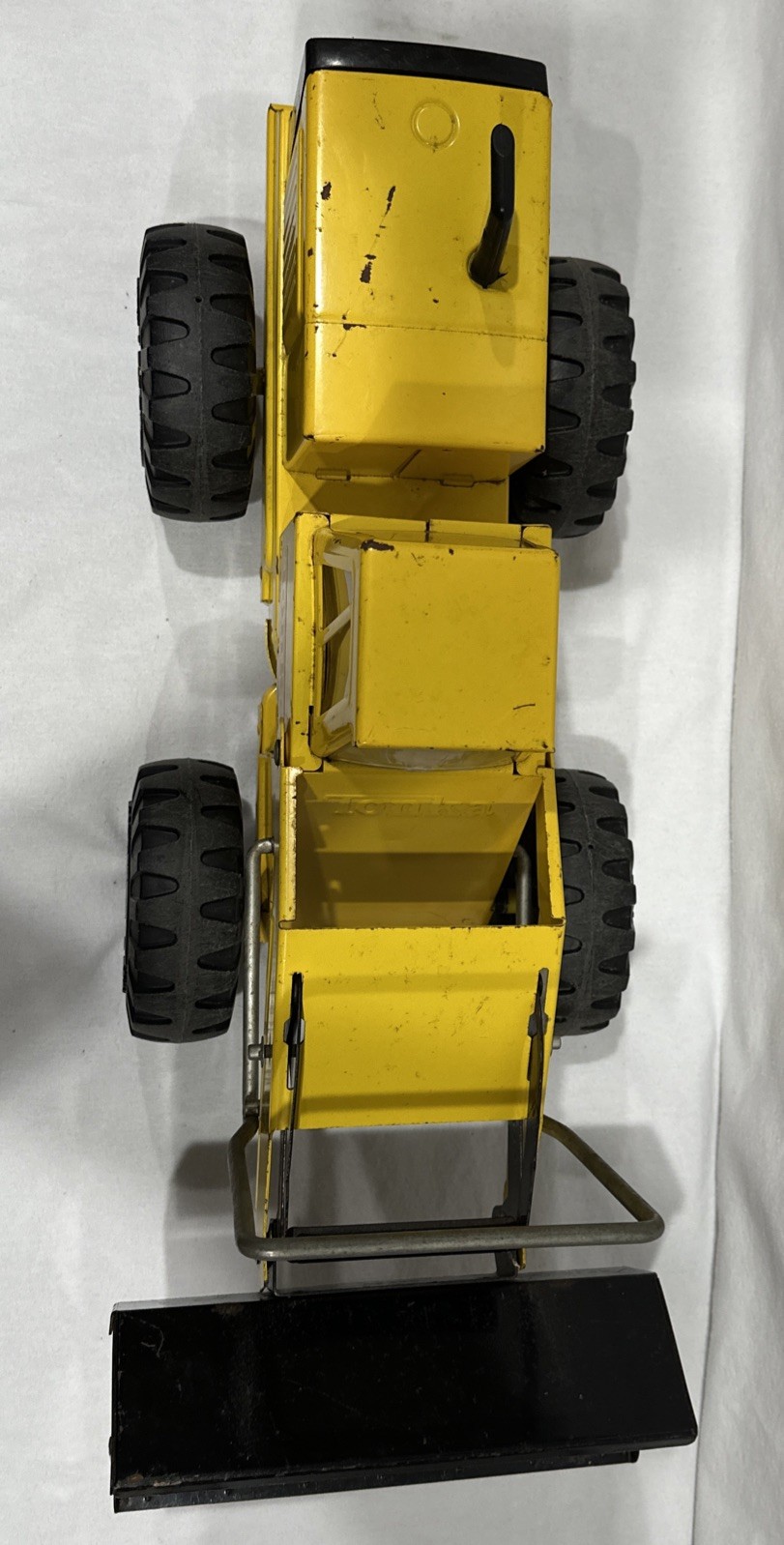 Vintage 1970’s -80’s Tonka Pressed Steel Front Loader XMB-975