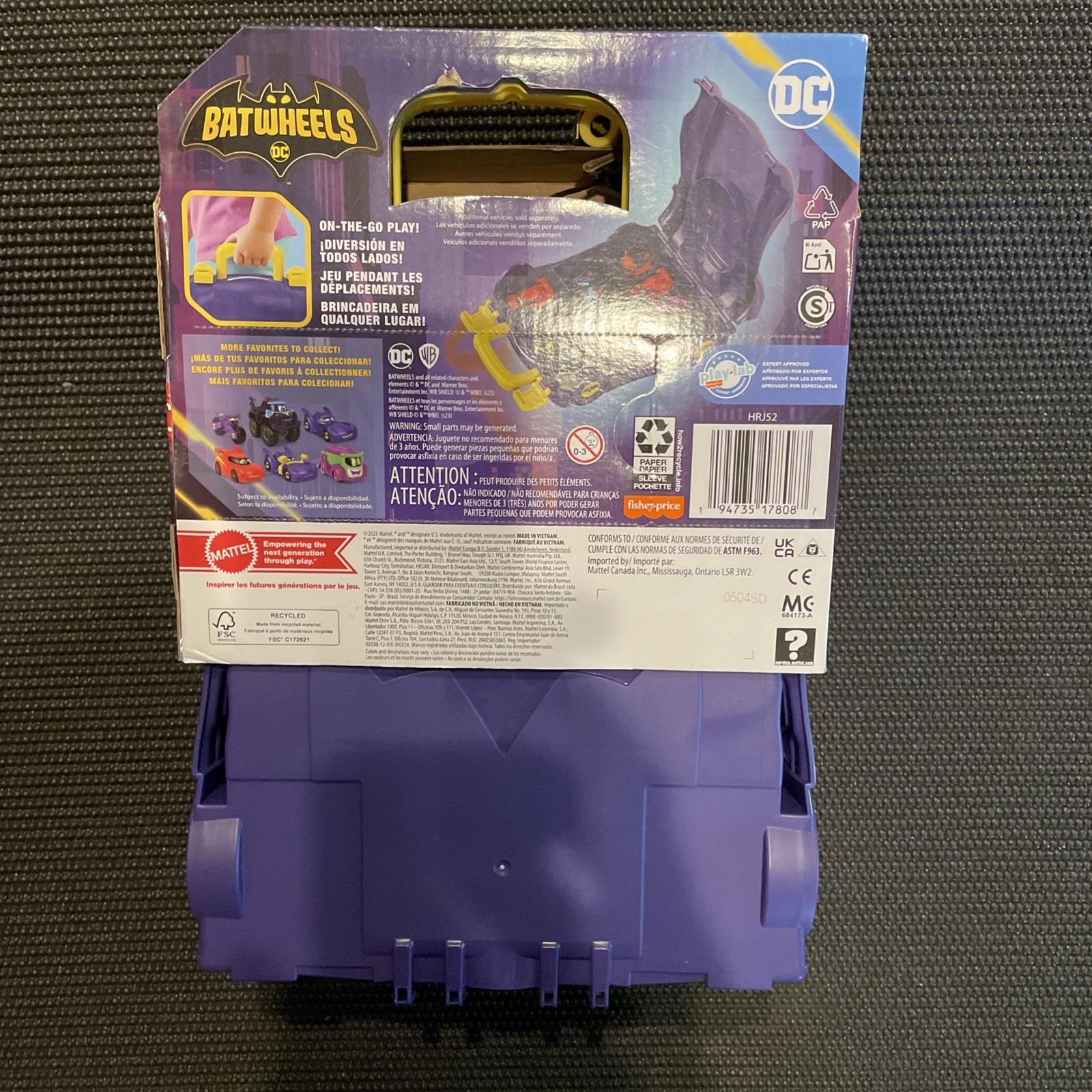DC Batwheels Batmobile Carrying Case with Exclusive Vehicle Included New