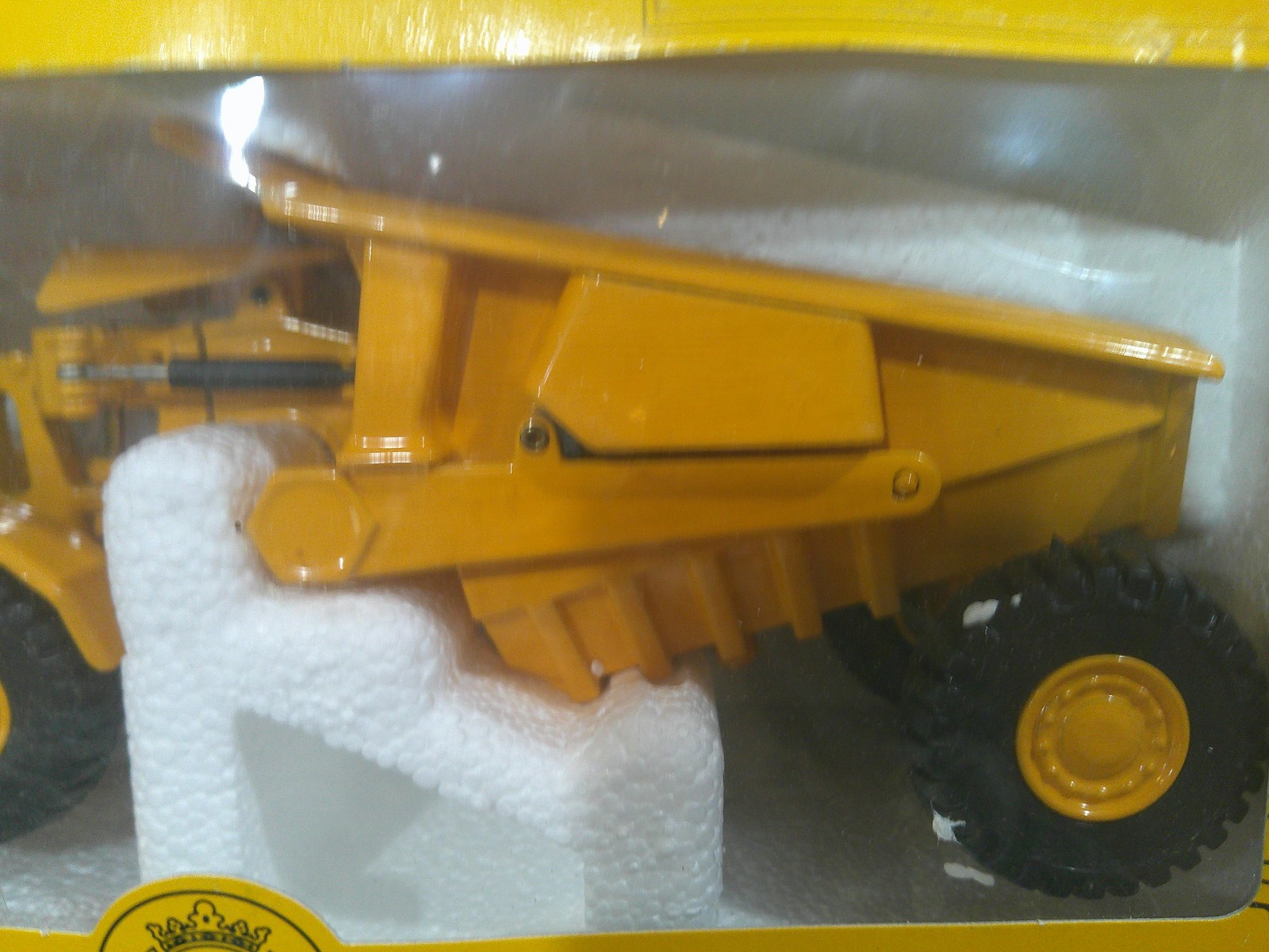 JOAL Caterpillar CAT 631 Tractor With Dumper #222 1:70 Scale Yellow Fair+ Box
