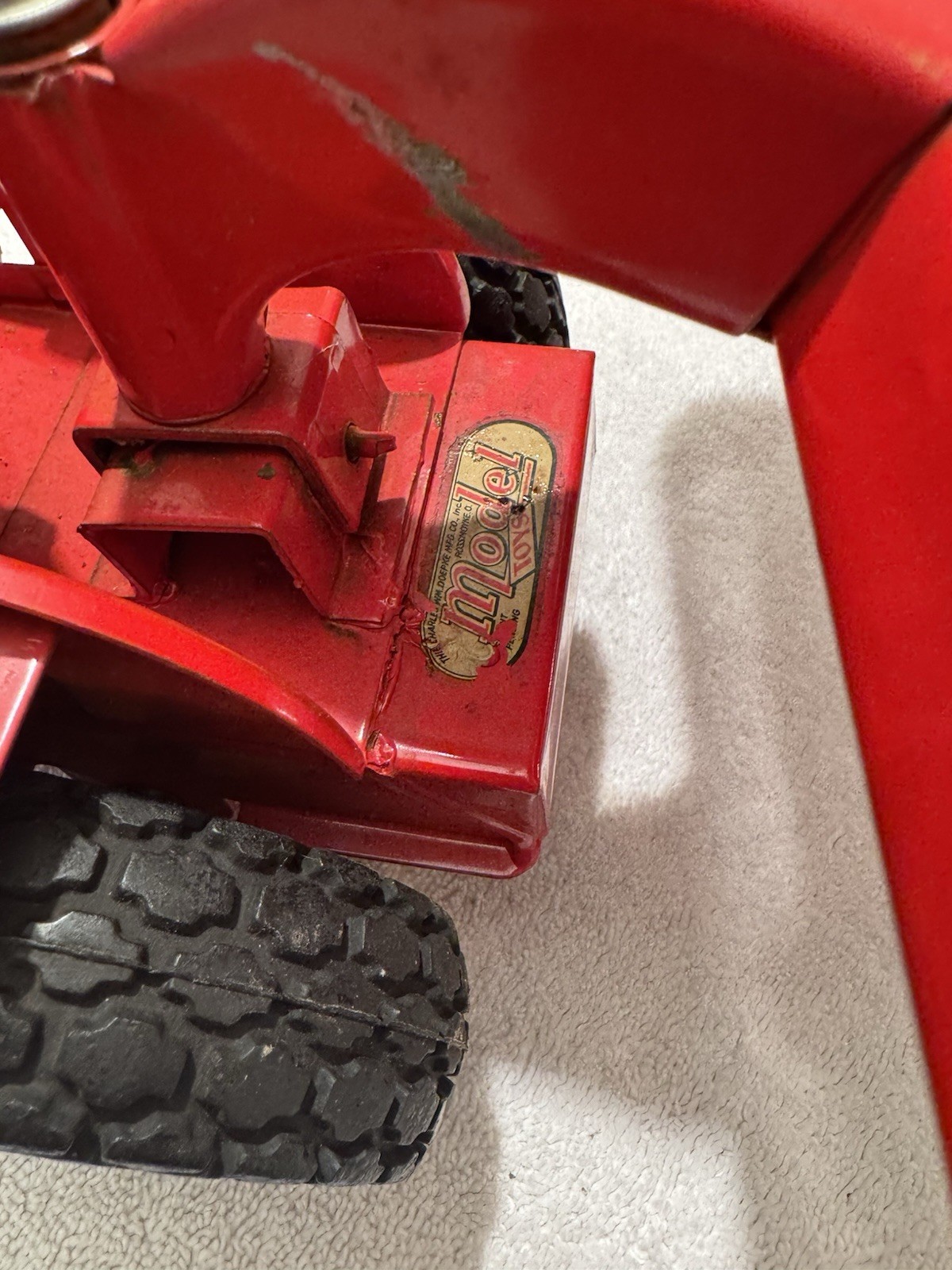 Vintage 1950&rsquo;s Doepke Heiliner 29&Prime; Red Pressed Steel Earth Mover Grader Truck